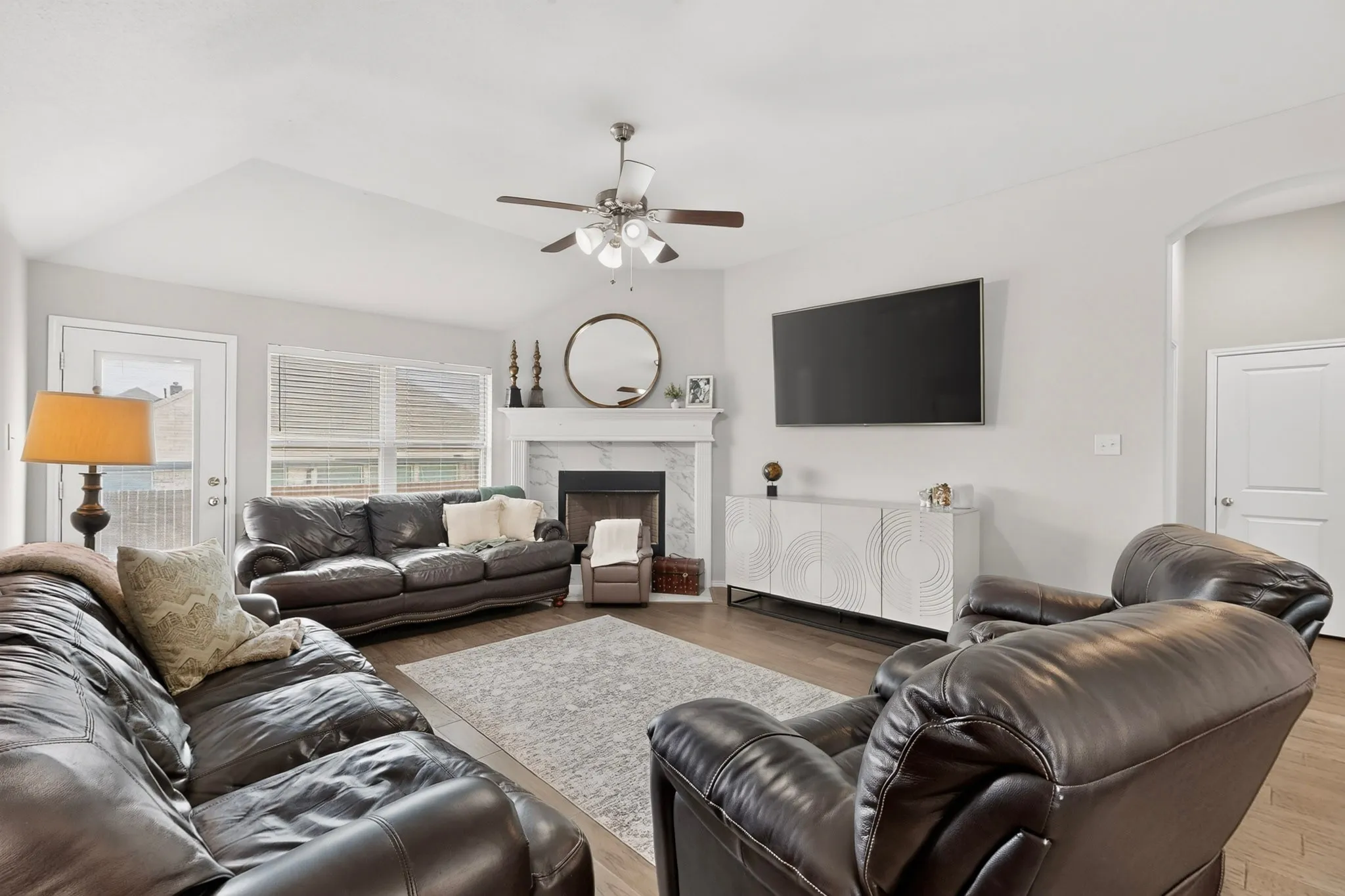 Single Family Residence For Sale in Johnson County , 117 Cheryl Drive, Keene, Texas 76059, 3 Bedroom, 2 Bathroom, 2 Garage spaces, 1,862 Sqft, built in 2021, mls#21222753, Real Estate Agent in Keene, Homes For Sale in Johnson county, Homes For Sale in Keene, Realtor in Keene Texas, Real Estate Brokerage Independent Realty Texas, Luminita Cordes Realtor