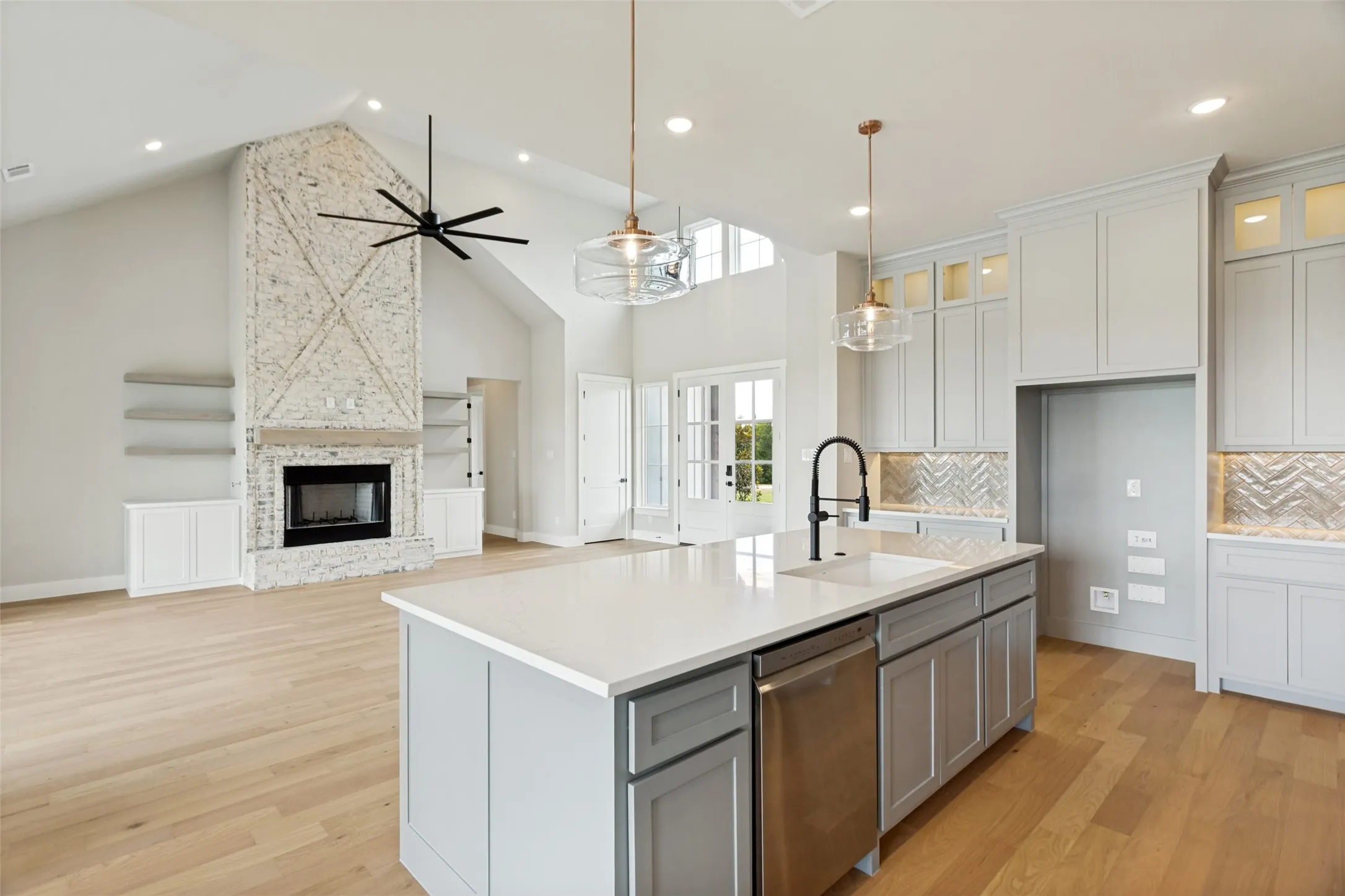 Single Family Residence For Sale in Parker County , 1084 Woodland Road, Weatherford, Texas 76088, 4 Bedrooms, 4 Bathrooms, 3 Garage spaces, 3,308 Sqft, built in 2026, New Construction - Incomplete, Price $892,670, mls#21222710, Real Estate Agent in Weatherford, Homes For Sale in Parker county, Homes For Sale in Weatherford, Realtor in Weatherford Texas, Real Estate Brokerage Independent Realty Texas, Luminita Cordes Realtor
