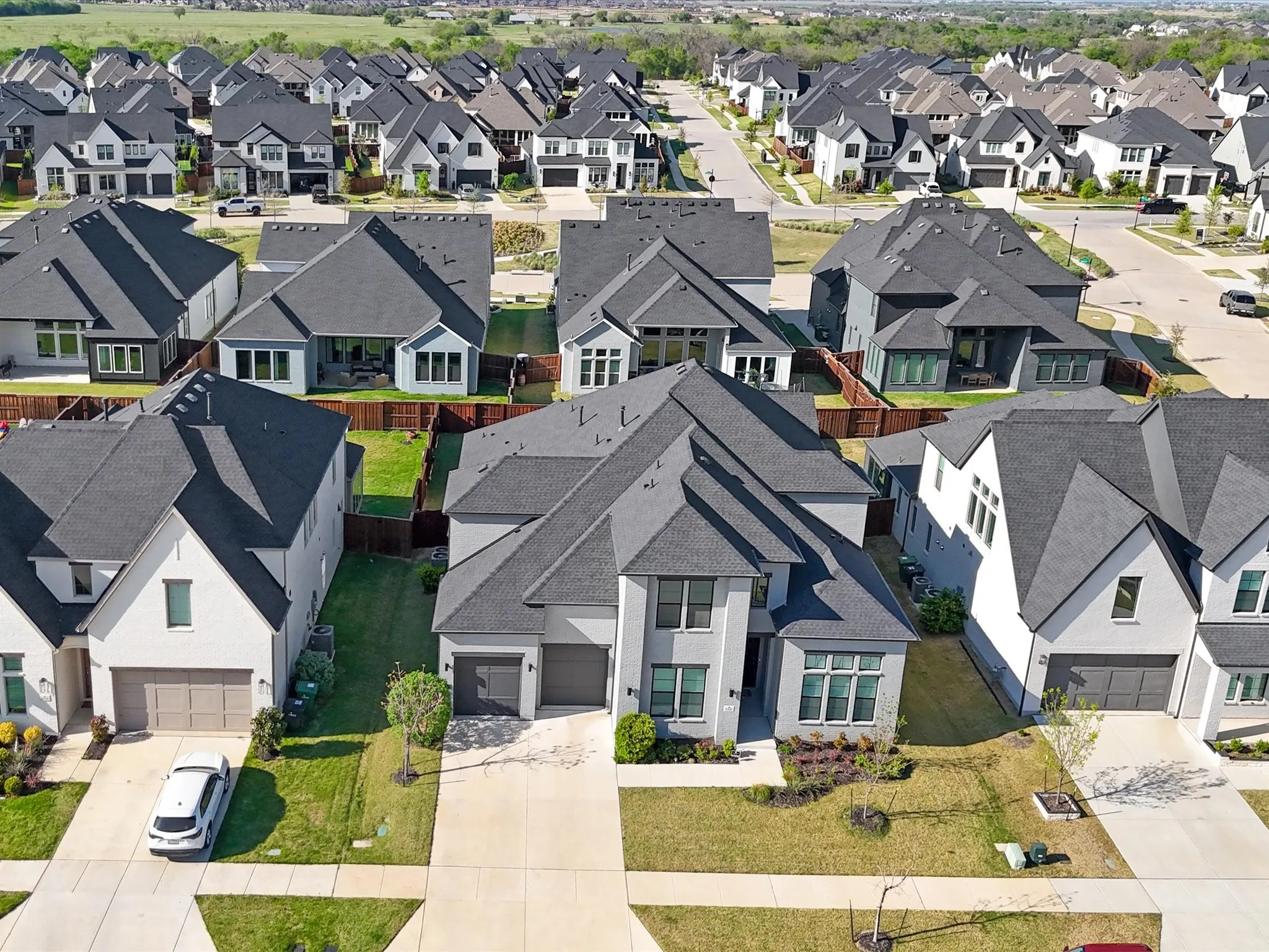 Single Family Residence For Sale in Denton County , 4590 Guthrie Street, Prosper, Texas 75078, 5 Bedroom, 6 Bathroom, 3 Garage spaces, 4,221 Sqft, built in 2023, mls#21222395, Real Estate Agent in Prosper, Homes For Sale in Denton county, Homes For Sale in Prosper, Realtor in Prosper Texas, Real Estate Brokerage Independent Realty Texas, Luminita Cordes Realtor