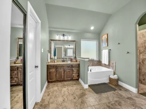 Single Family Residence For Sale in Parker County , 156 Cottongame Road, Weatherford, Texas 76088, 4 Bedroom, 2 Bathroom, 4 Garage spaces, 2,011 Sqft, built in 2020, mls#21222784, Real Estate Agent in Weatherford, Homes For Sale in Parker county, Homes For Sale in Weatherford, Realtor in Weatherford Texas, Real Estate Brokerage Independent Realty Texas, Luminita Cordes Realtor