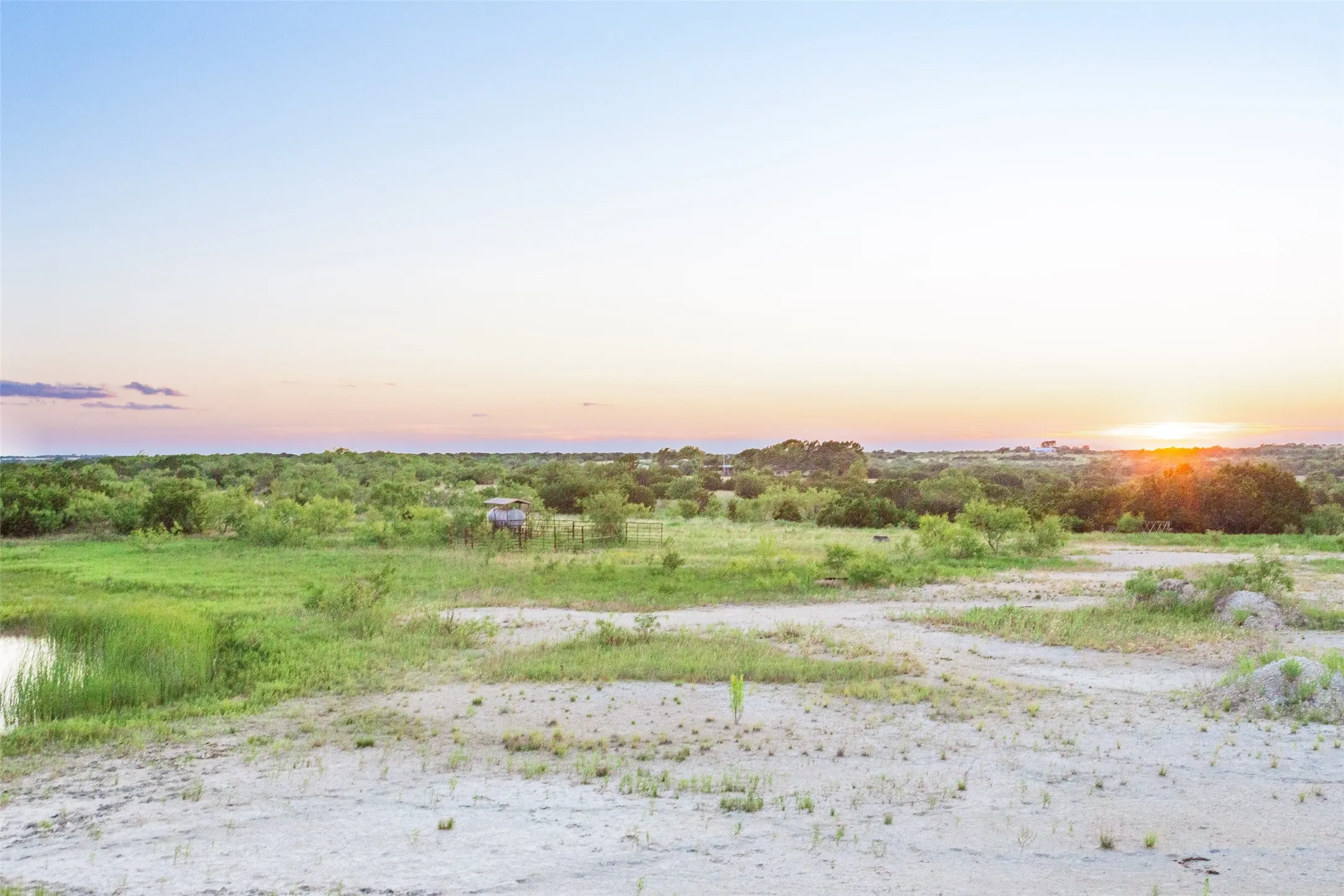 Ranch For Sale in Hamilton County , 11439 Fm 1602 A, Jonesboro, Texas 76538, 0, 0, Garage spaces, 0 Sqft, built in 0, mls#21222809, Real Estate Agent in Jonesboro, Homes For Sale in Hamilton county, Homes For Sale in Jonesboro, Realtor in Jonesboro Texas, Real Estate Brokerage Independent Realty Texas, Luminita Cordes Realtor