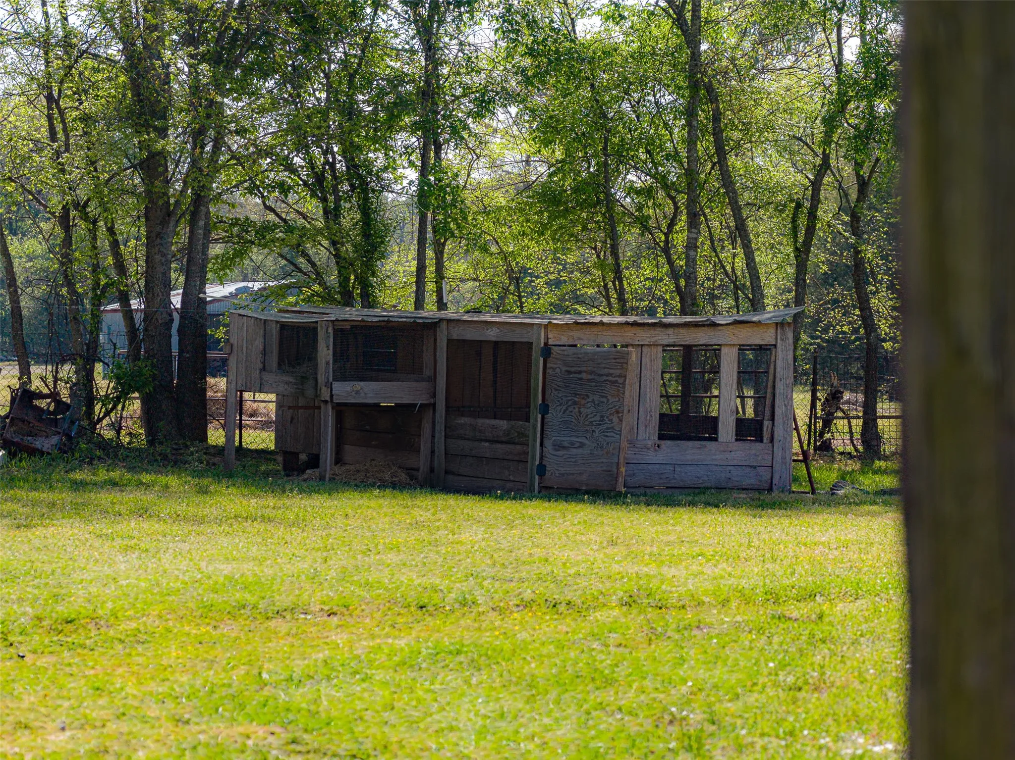 Single Family Residence For Sale in Van Zandt County , 10813 Fm 773, Ben Wheeler, Texas 75754, 5 Bedroom, 3 Bathroom, Garage spaces, 2,272 Sqft, built in 1990, Preowned, mls#21222776, Real Estate Agent in Ben Wheeler, Homes For Sale in Van Zandt county, Homes For Sale in Ben Wheeler, Realtor in Ben Wheeler Texas, Real Estate Brokerage Independent Realty Texas, Luminita Cordes Realtor