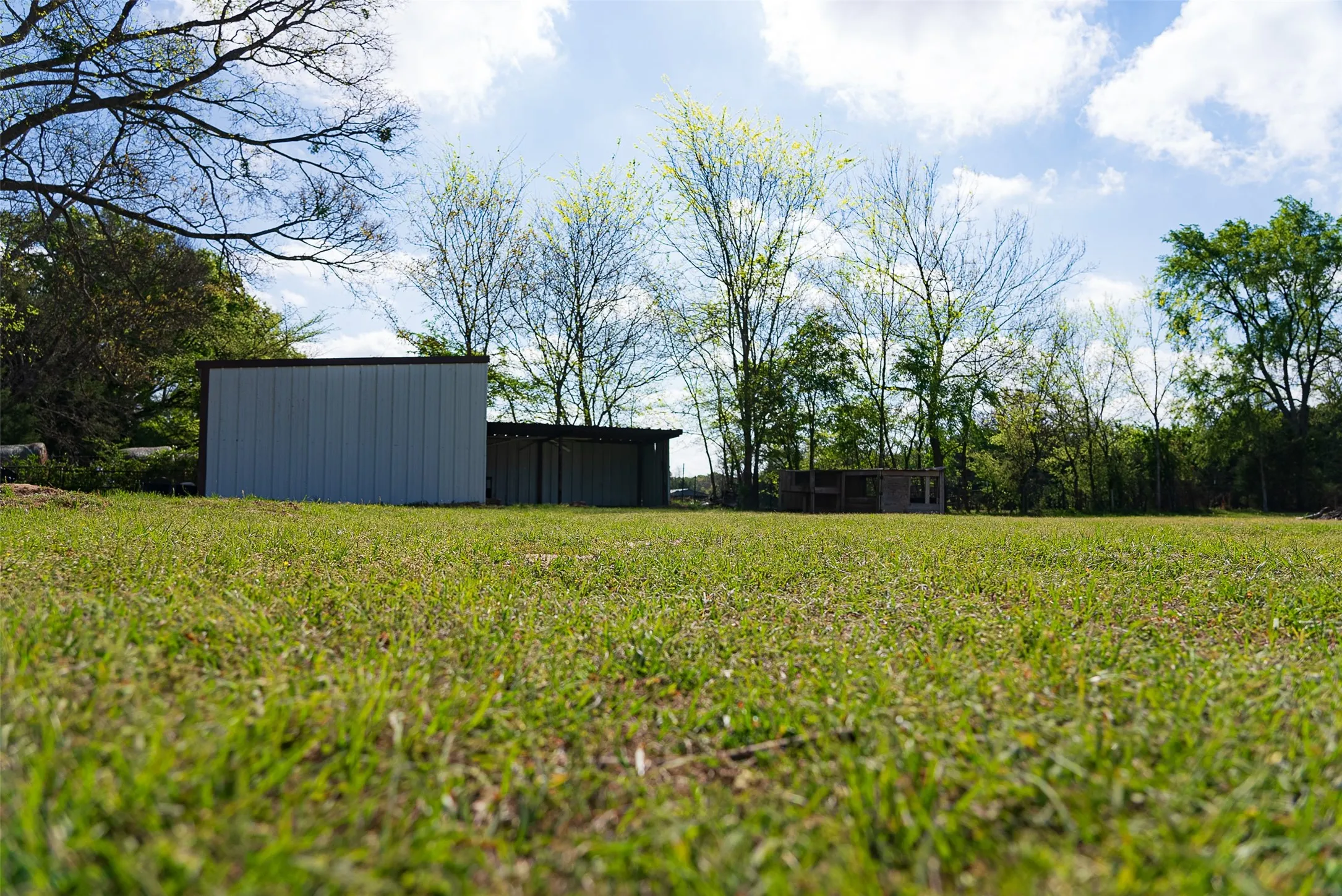 Single Family Residence For Sale in Van Zandt County , 10813 Fm 773, Ben Wheeler, Texas 75754, 5 Bedroom, 3 Bathroom, Garage spaces, 2,272 Sqft, built in 1990, Preowned, mls#21222776, Real Estate Agent in Ben Wheeler, Homes For Sale in Van Zandt county, Homes For Sale in Ben Wheeler, Realtor in Ben Wheeler Texas, Real Estate Brokerage Independent Realty Texas, Luminita Cordes Realtor
