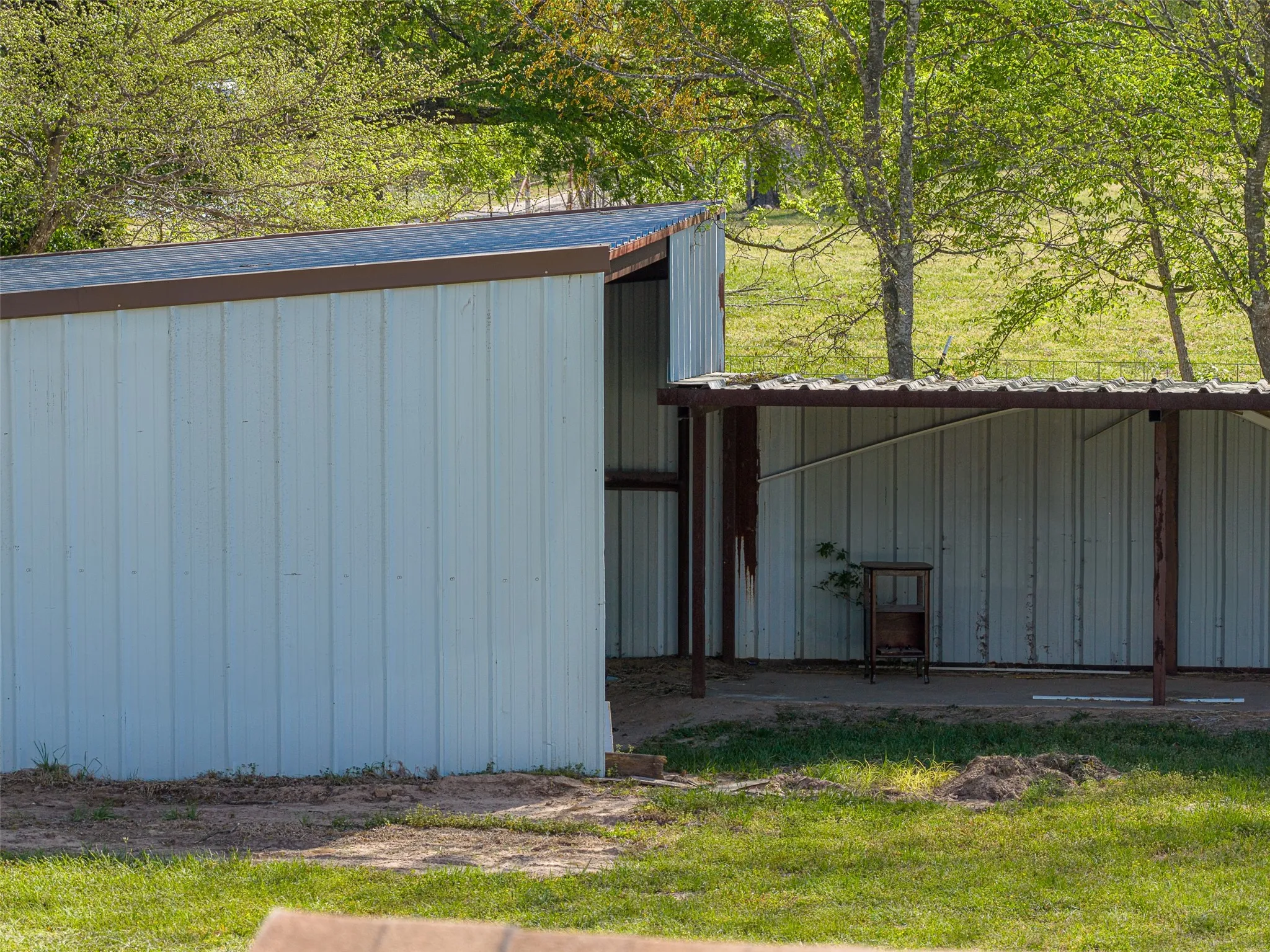 Single Family Residence For Sale in Van Zandt County , 10813 Fm 773, Ben Wheeler, Texas 75754, 5 Bedroom, 3 Bathroom, Garage spaces, 2,272 Sqft, built in 1990, Preowned, mls#21222776, Real Estate Agent in Ben Wheeler, Homes For Sale in Van Zandt county, Homes For Sale in Ben Wheeler, Realtor in Ben Wheeler Texas, Real Estate Brokerage Independent Realty Texas, Luminita Cordes Realtor