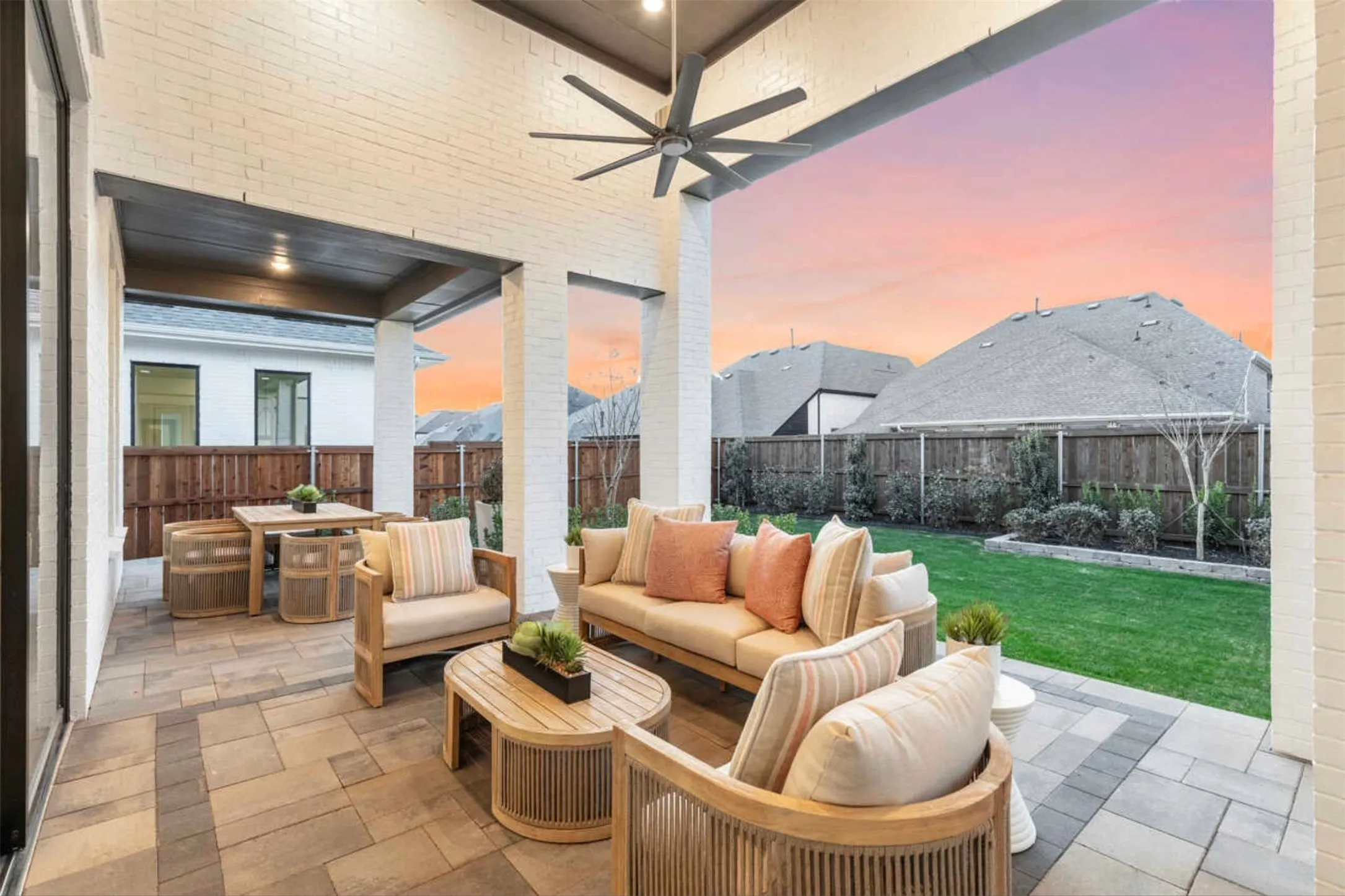 Single Family Residence For Sale in Rockwall County , 349 Bristol Valley Court, Heath, Texas 75032, 4 Bedroom, 6 Bathroom, 3 Garage spaces, 3,585 Sqft, built in 2026, New Construction - Incomplete, mls#21221979, Real Estate Agent in Heath, Homes For Sale in Rockwall county, Homes For Sale in Heath, Realtor in Heath Texas, Real Estate Brokerage Independent Realty Texas, Luminita Cordes Realtor