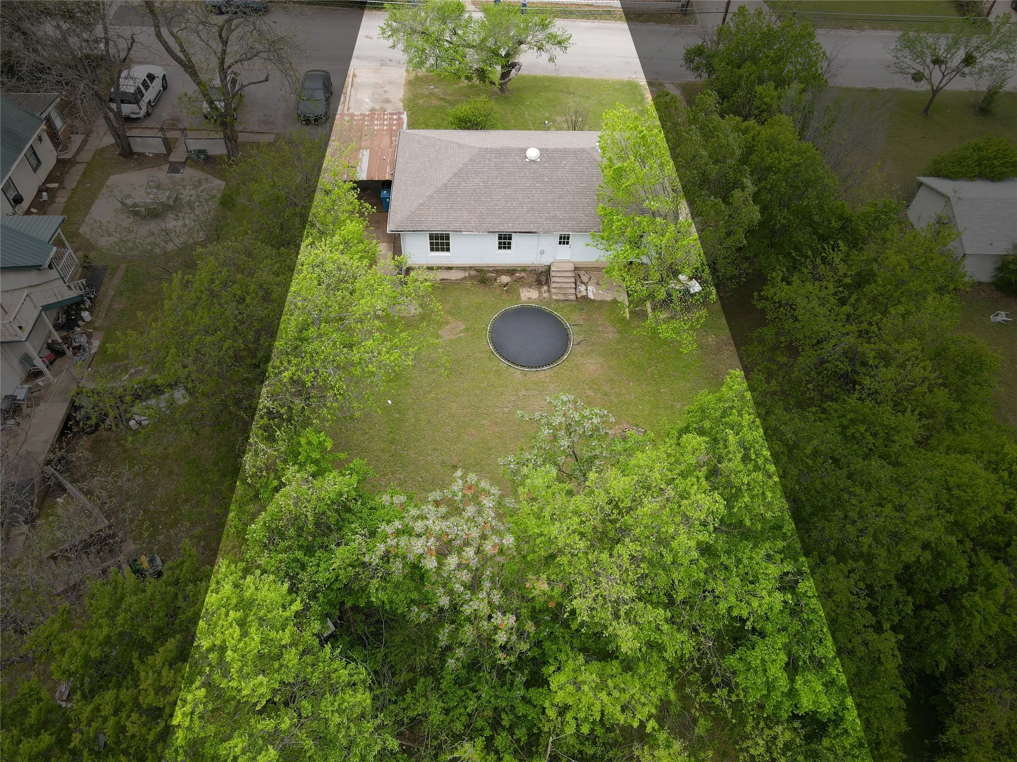 Single Family Residence For Sale in Johnson County , 403 N Fairview Street, Keene, Texas 76059, 3 Bedroom, 1 Bathroom, Garage spaces, 1,022 Sqft, built in 1960, mls#21222867, Real Estate Agent in Keene, Homes For Sale in Johnson county, Homes For Sale in Keene, Realtor in Keene Texas, Real Estate Brokerage Independent Realty Texas, Luminita Cordes Realtor
