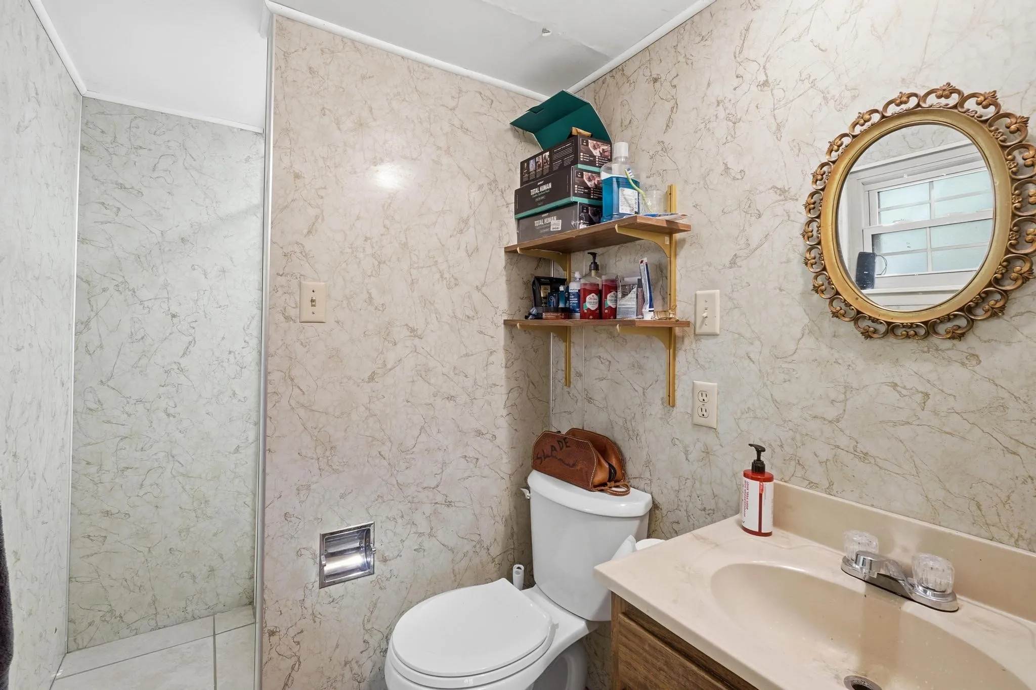 Single Family Residence For Sale in Coleman County , 1306 Westhill Lane, Coleman, Texas 76834, 4 Bedroom, 3 Bathroom, Garage spaces, 1,958 Sqft, built in 1978, Preowned, mls#21222817, Real Estate Agent in Coleman, Homes For Sale in Coleman county, Homes For Sale in Coleman, Realtor in Coleman Texas, Real Estate Brokerage Independent Realty Texas, Luminita Cordes Realtor