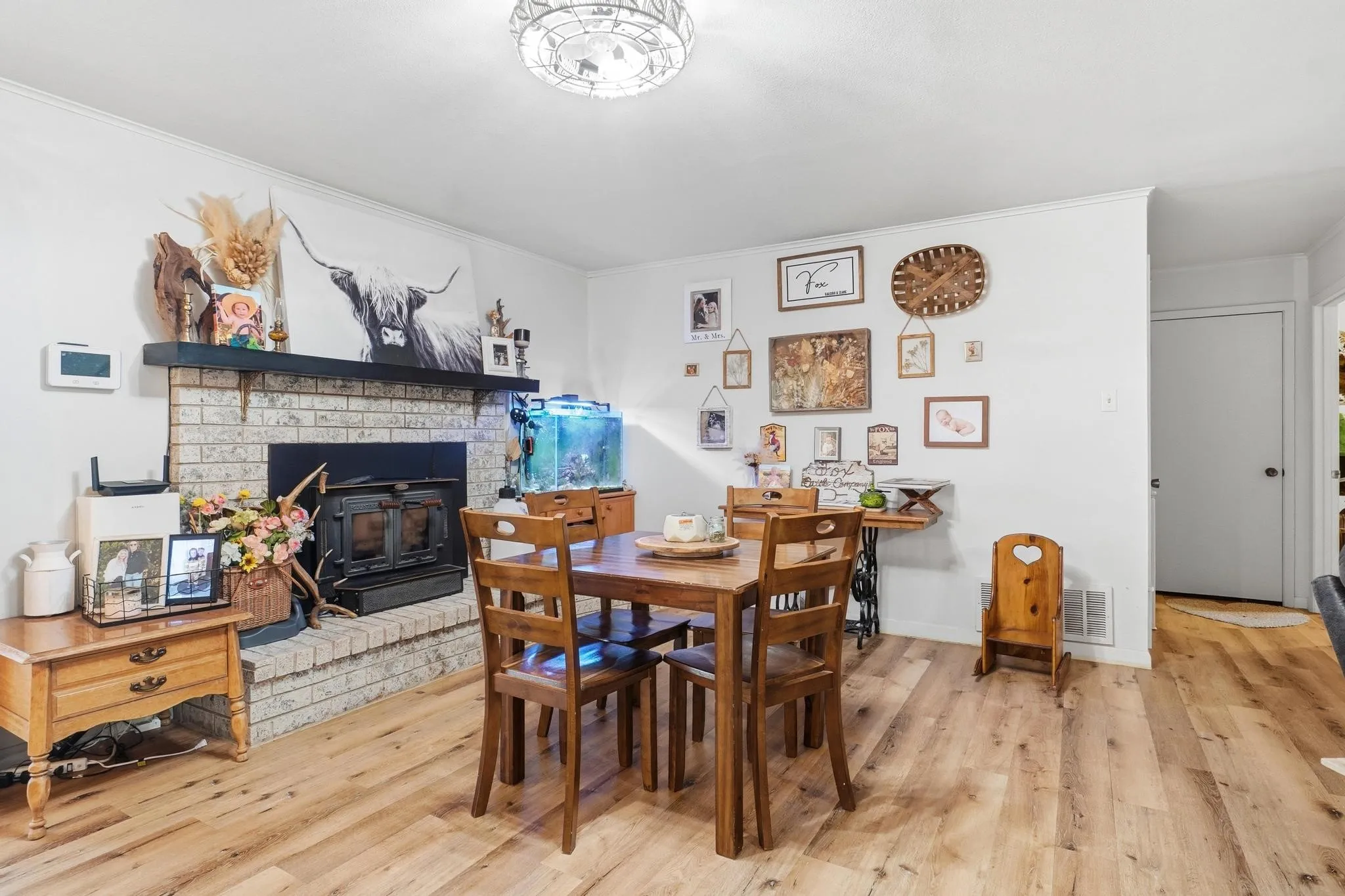 Single Family Residence For Sale in Coleman County , 1306 Westhill Lane, Coleman, Texas 76834, 4 Bedroom, 3 Bathroom, Garage spaces, 1,958 Sqft, built in 1978, Preowned, mls#21222817, Real Estate Agent in Coleman, Homes For Sale in Coleman county, Homes For Sale in Coleman, Realtor in Coleman Texas, Real Estate Brokerage Independent Realty Texas, Luminita Cordes Realtor