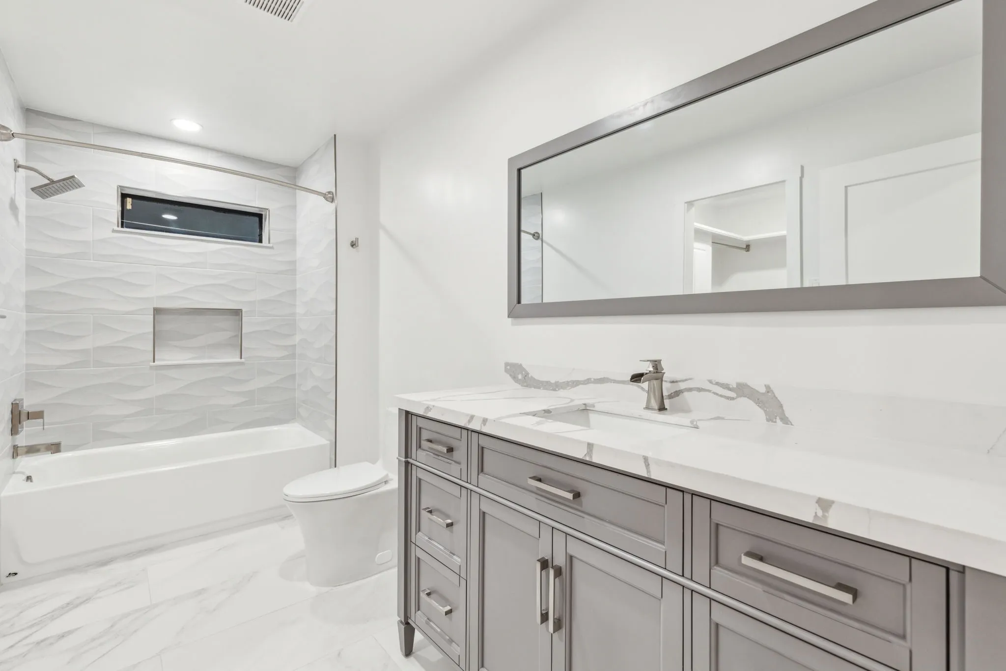 Single Family Residence For Rent in Dallas County , 7420 Royal Lane, Dallas, Texas 75230, 5 Bedroom, 8 Bathroom, 3 Garage spaces, 5,297 Sqft, built in 1973, mls#21222938, Real Estate Agent in Dallas, Homes For Rent in Dallas county, Homes For Rent in Dallas, Realtor in Dallas Texas, Real Estate Brokerage Independent Realty Texas, Luminita Cordes Realtor