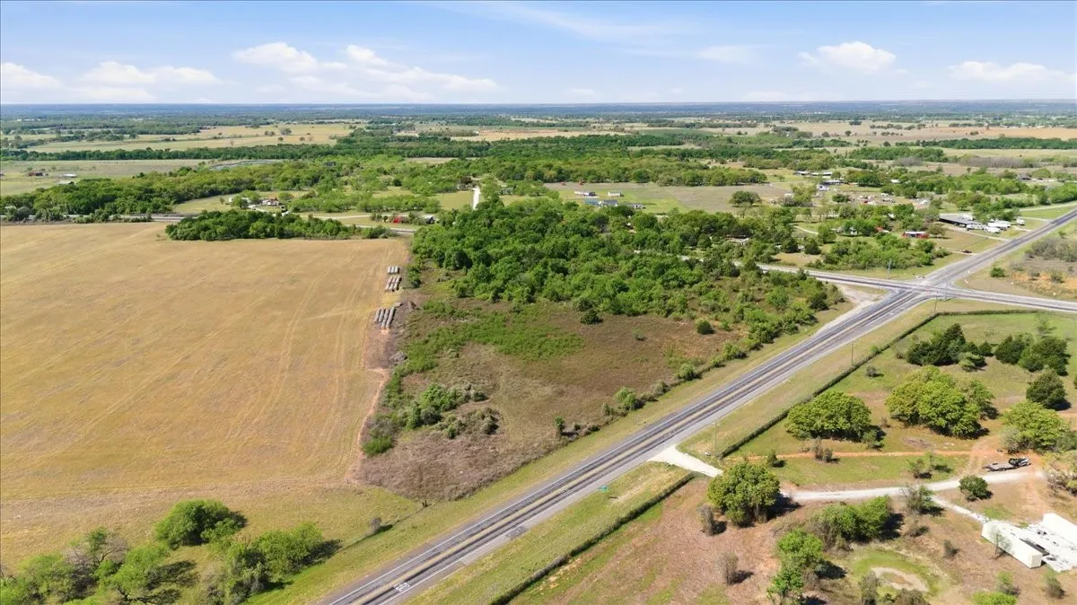 Unimproved Land For Sale in Hill County , 2114 Fm 933, Aquilla, Texas 76622, 0, 0, Garage spaces, 0 Sqft, built in 0, Price $399,000, mls#21222986, Real Estate Agent in Aquilla, Homes For Sale in Hill county, Homes For Sale in Aquilla, Realtor in Aquilla Texas, Real Estate Brokerage Independent Realty Texas, Luminita Cordes Realtor