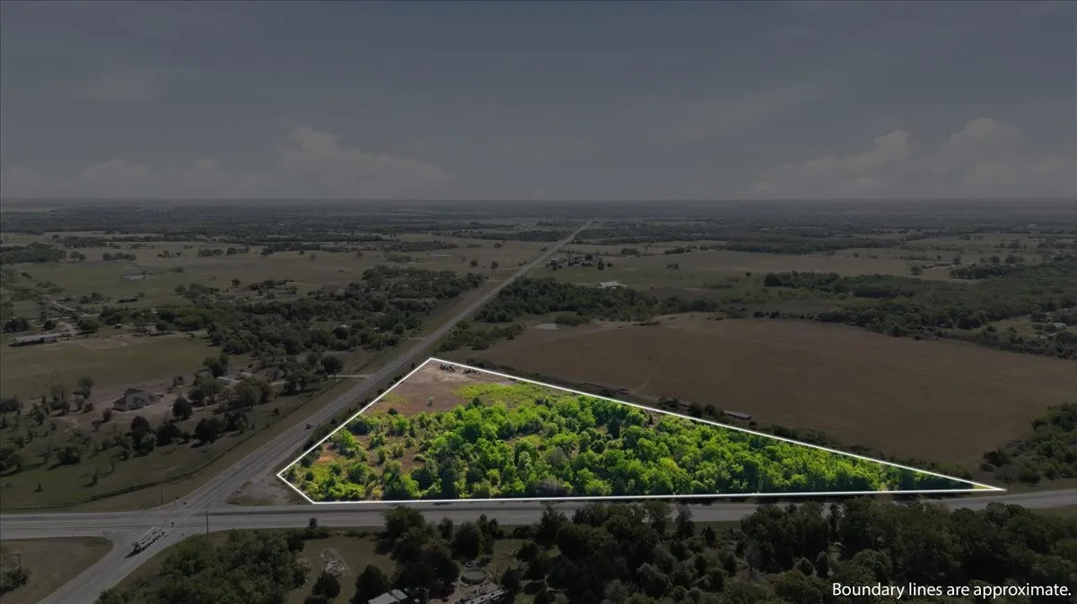 Unimproved Land For Sale in Hill County , 2114 Fm 933, Aquilla, Texas 76622, 0, 0, Garage spaces, 0 Sqft, built in 0, Price $399,000, mls#21222986, Real Estate Agent in Aquilla, Homes For Sale in Hill county, Homes For Sale in Aquilla, Realtor in Aquilla Texas, Real Estate Brokerage Independent Realty Texas, Luminita Cordes Realtor