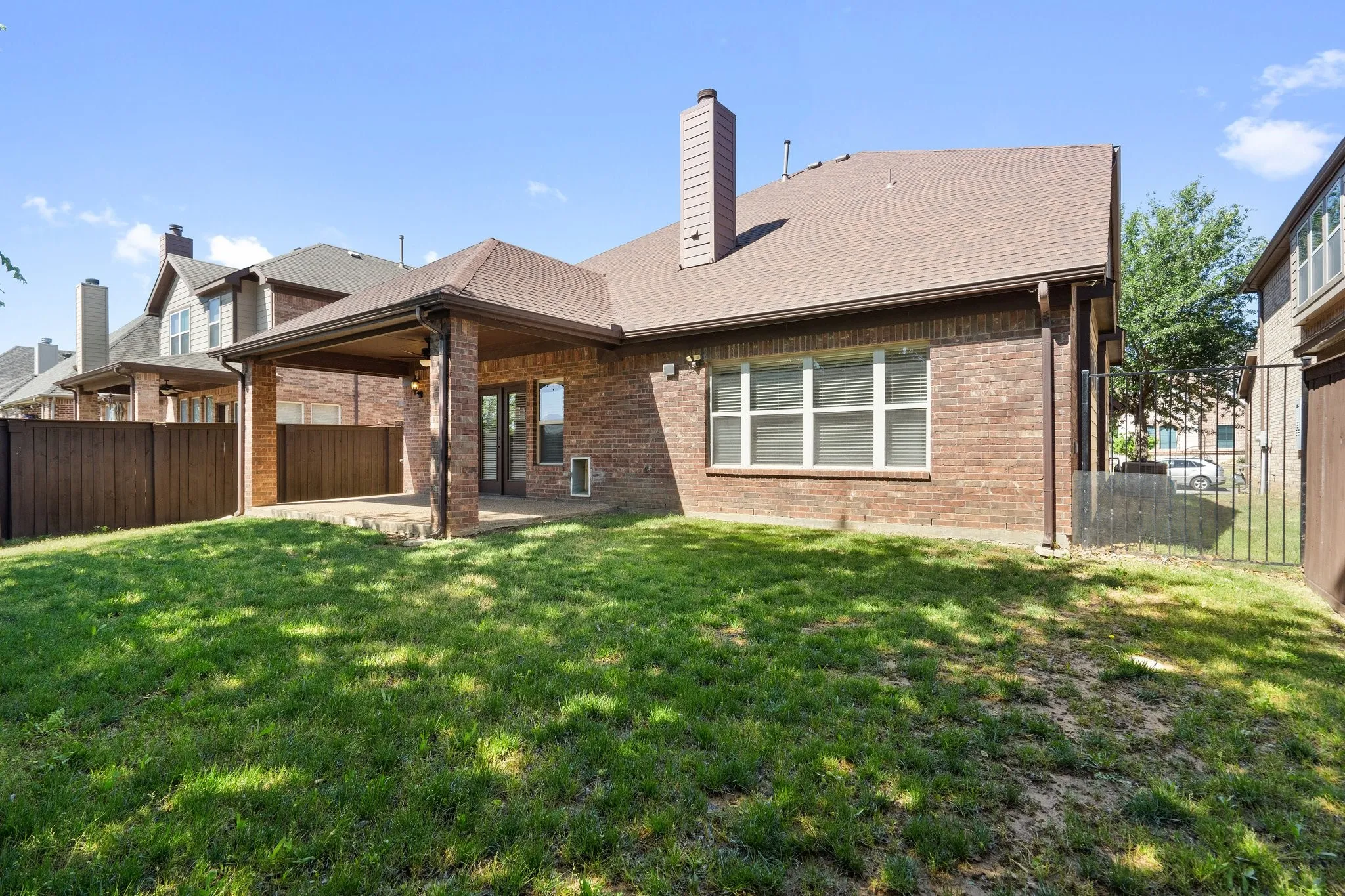 Single Family Residence For Sale in Tarrant County , 2143 Serene Court, Keller, Texas 76248, 4 Bedroom, 4 Bathroom, 2 Garage spaces, 3,092 Sqft, built in 2010, Preowned, mls#21222423, Real Estate Agent in Keller, Homes For Sale in Tarrant county, Homes For Sale in Keller, Realtor in Keller Texas, Real Estate Brokerage Independent Realty Texas, Luminita Cordes Realtor
