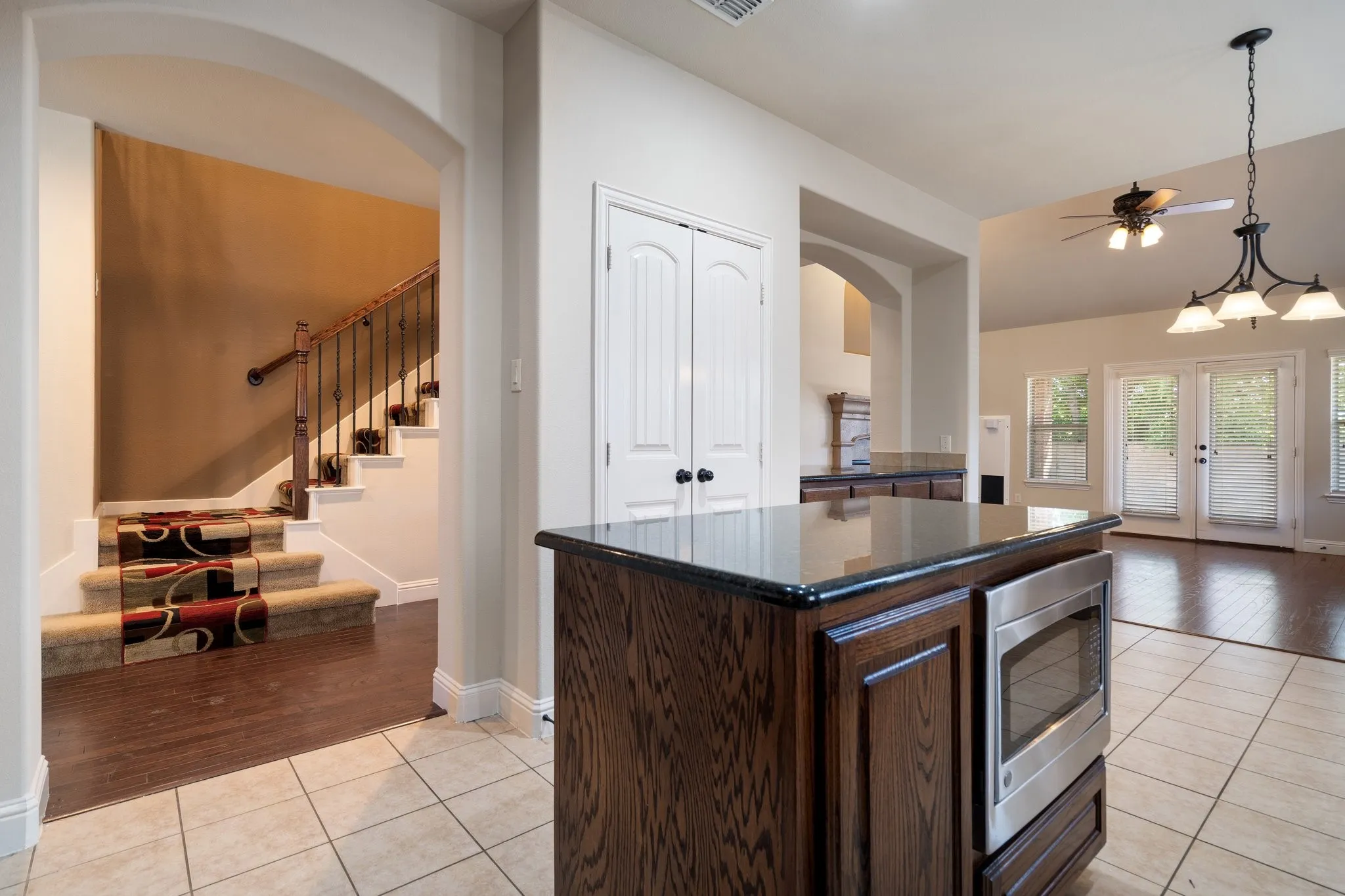 Single Family Residence For Sale in Tarrant County , 2143 Serene Court, Keller, Texas 76248, 4 Bedroom, 4 Bathroom, 2 Garage spaces, 3,092 Sqft, built in 2010, Preowned, mls#21222423, Real Estate Agent in Keller, Homes For Sale in Tarrant county, Homes For Sale in Keller, Realtor in Keller Texas, Real Estate Brokerage Independent Realty Texas, Luminita Cordes Realtor