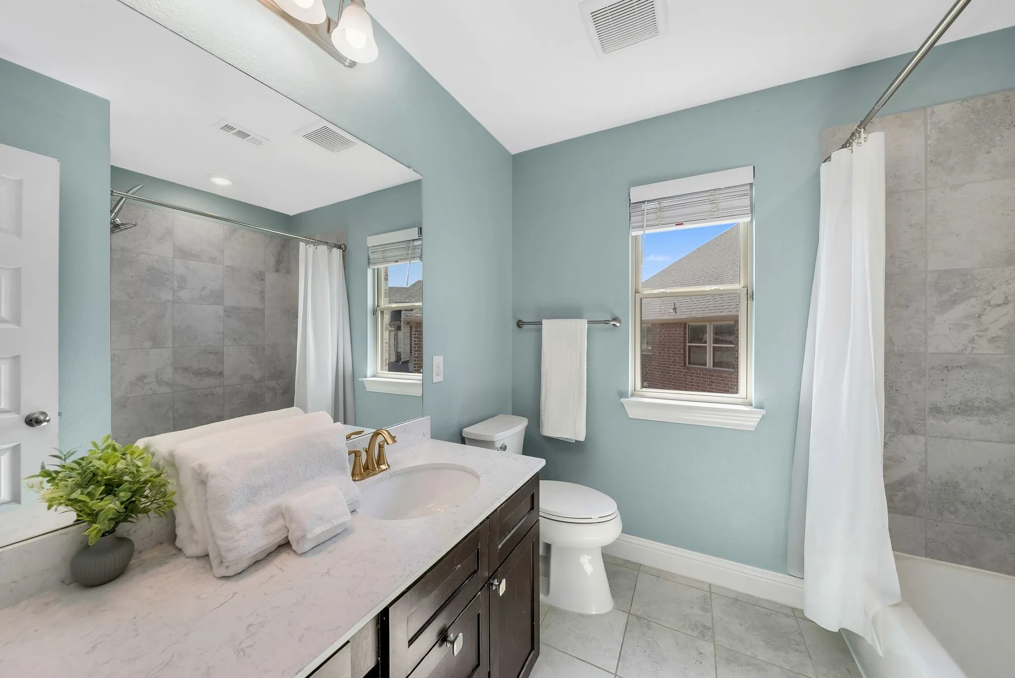 Single Family Residence For Sale in Collin County , 3696 Furrow Road, Frisco, Texas 75035, 6 Bedroom, 4 Bathroom, 2 Garage spaces, 3,858 Sqft, built in 2018, Preowned, mls#21222043, Real Estate Agent in Frisco, Homes For Sale in Collin county, Homes For Sale in Frisco, Realtor in Frisco Texas, Real Estate Brokerage Independent Realty Texas, Luminita Cordes Realtor
