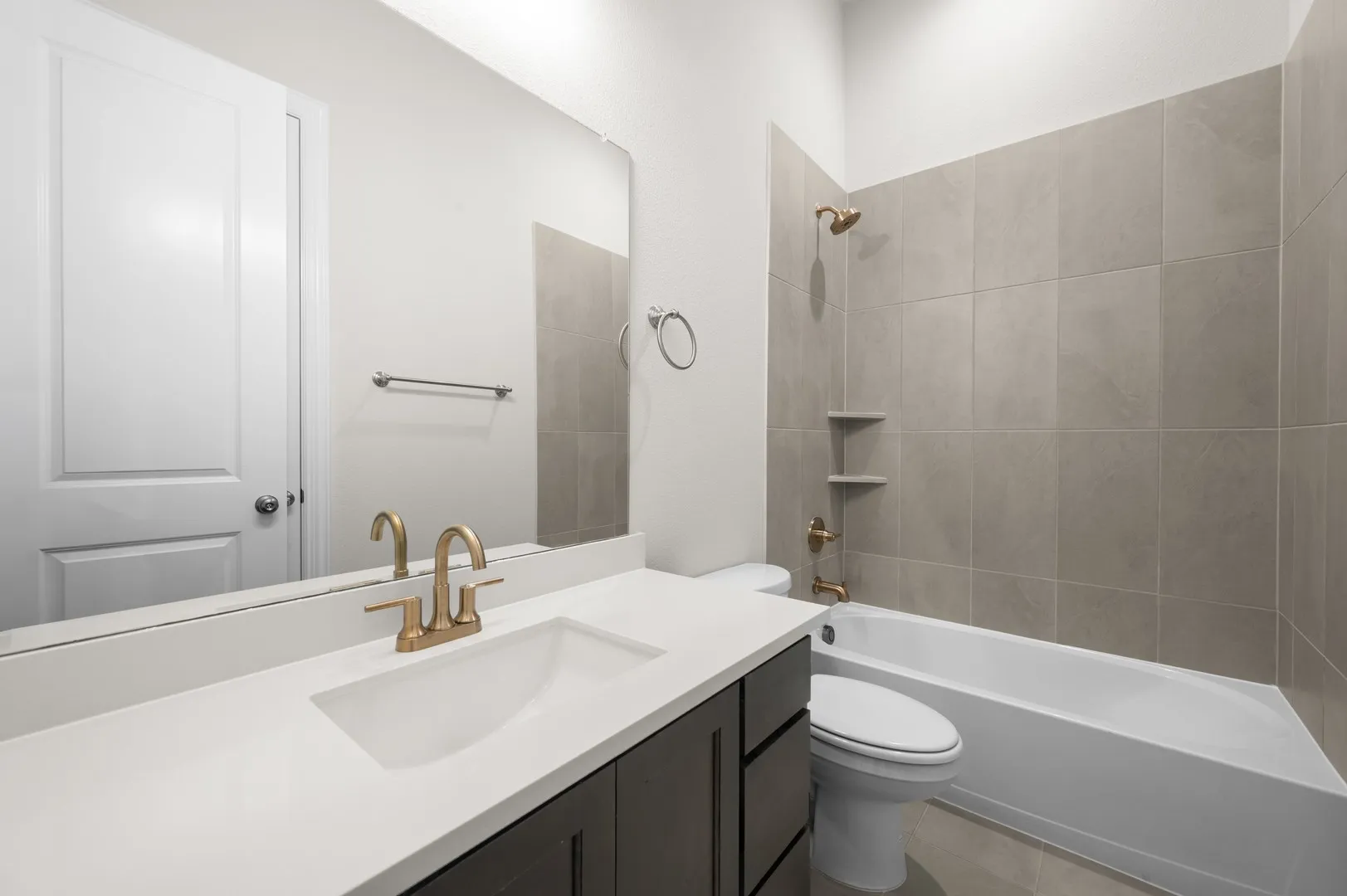 3426 Arbor Grove- Bathroom-8720