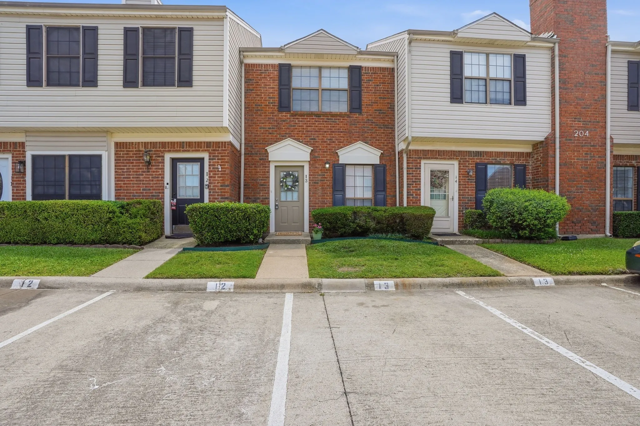 Condominium For Rent in Dallas County , 204 Samuel Boulevard i3, Coppell, Texas 75019, 2 Bedrooms, 2 Bathrooms, Garage spaces, 1,188 Sqft, built in 1984, Price $2,125, mls#21223103, Real Estate Agent in Coppell, Homes For Rent in Dallas county, Homes For Rent in Coppell, Realtor in Coppell Texas, Real Estate Brokerage Independent Realty Texas, Luminita Cordes Realtor