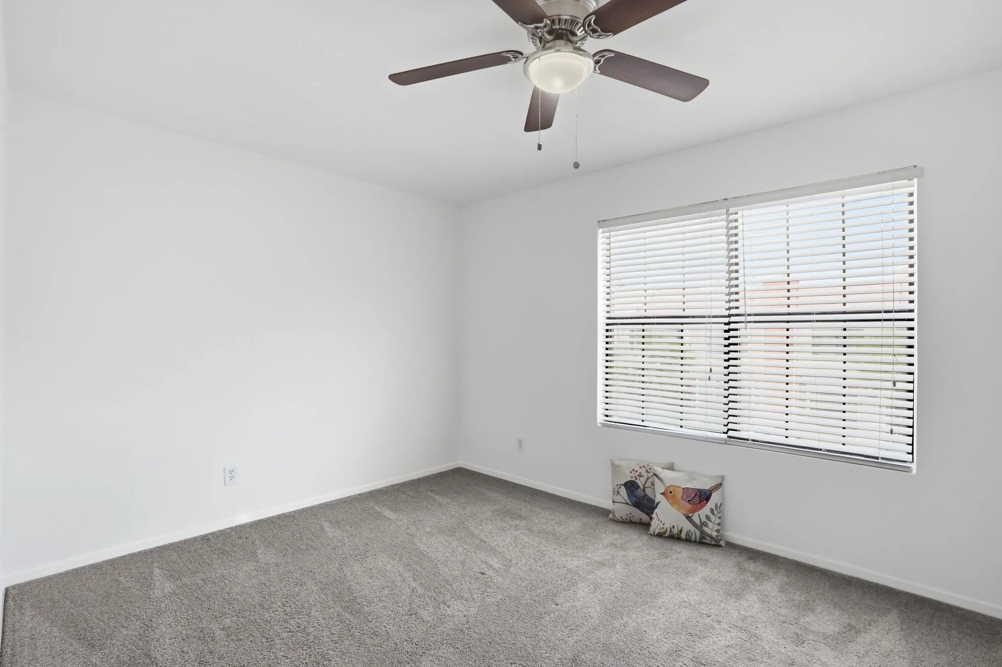 Condominium For Rent in Dallas County , 204 Samuel Boulevard i3, Coppell, Texas 75019, 2 Bedrooms, 2 Bathrooms, Garage spaces, 1,188 Sqft, built in 1984, Price $2,125, mls#21223103, Real Estate Agent in Coppell, Homes For Rent in Dallas county, Homes For Rent in Coppell, Realtor in Coppell Texas, Real Estate Brokerage Independent Realty Texas, Luminita Cordes Realtor