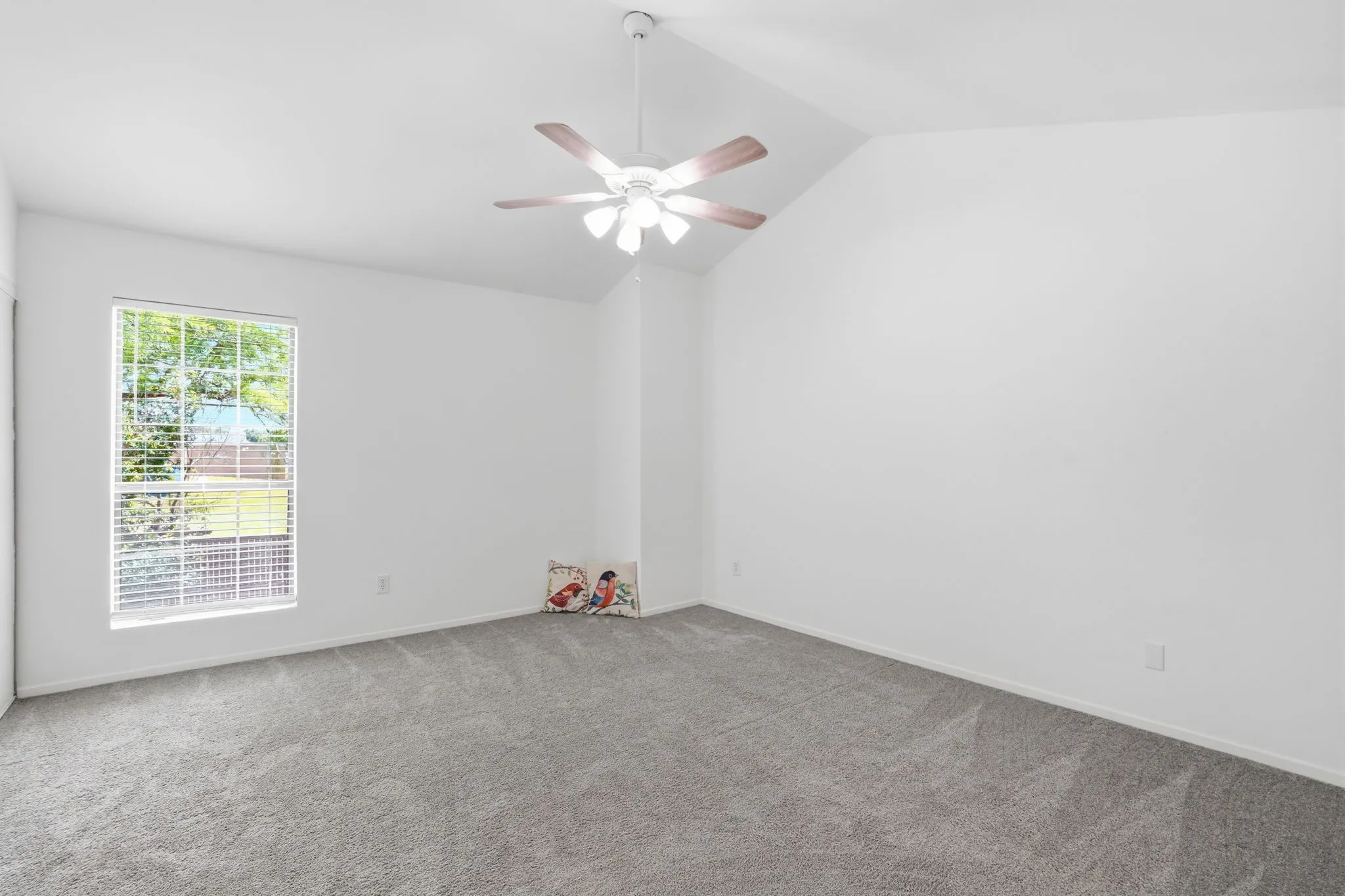 Condominium For Rent in Dallas County , 204 Samuel Boulevard i3, Coppell, Texas 75019, 2 Bedrooms, 2 Bathrooms, Garage spaces, 1,188 Sqft, built in 1984, Price $2,125, mls#21223103, Real Estate Agent in Coppell, Homes For Rent in Dallas county, Homes For Rent in Coppell, Realtor in Coppell Texas, Real Estate Brokerage Independent Realty Texas, Luminita Cordes Realtor