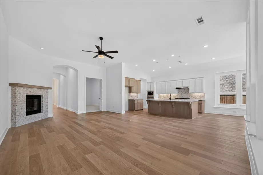 Single Family Residence For Sale in Rockwall County , 1934 Benedetto Way, Mclendon Chisholm, Texas 75032, 4 Bedroom, 4 Bathroom, 3 Garage spaces, 2,795 Sqft, built in 2026, New Construction - Incomplete, mls#21222119, Real Estate Agent in Mclendon Chisholm, Homes For Sale in Rockwall county, Homes For Sale in Mclendon Chisholm, Realtor in Mclendon Chisholm Texas, Real Estate Brokerage Independent Realty Texas, Luminita Cordes Realtor