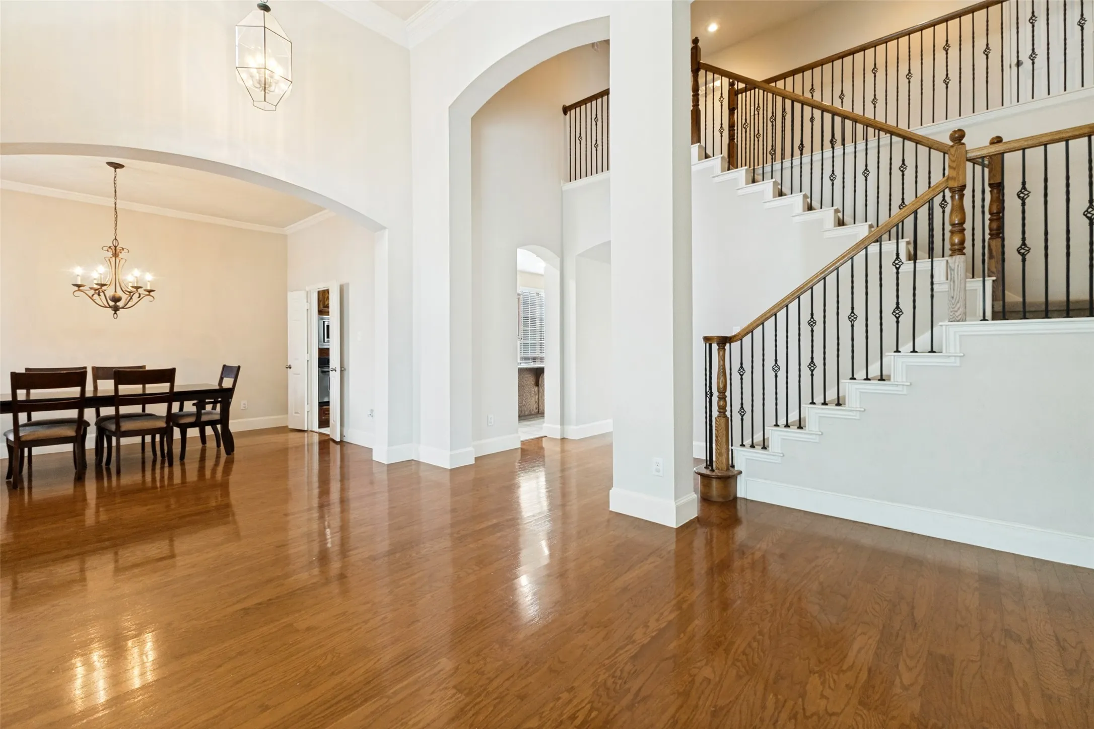 Single Family Residence For Sale in Dallas County , 6205 Fieldcrest Lane, Sachse, Texas 75048, 4 Bedroom, 4 Bathroom, 3 Garage spaces, 3,666 Sqft, built in 2005, mls#21223196, Real Estate Agent in Sachse, Homes For Sale in Dallas county, Homes For Sale in Sachse, Realtor in Sachse Texas, Real Estate Brokerage Independent Realty Texas, Luminita Cordes Realtor