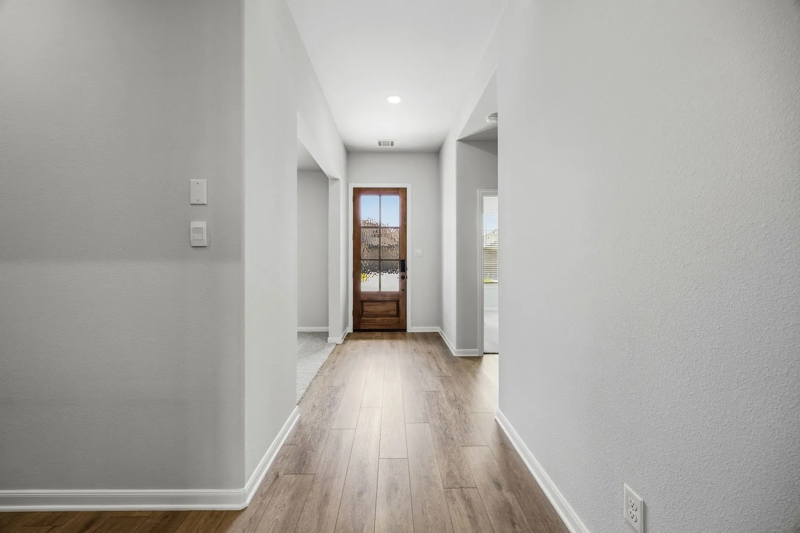 3-web-or-mls-1506-red-clover-ave