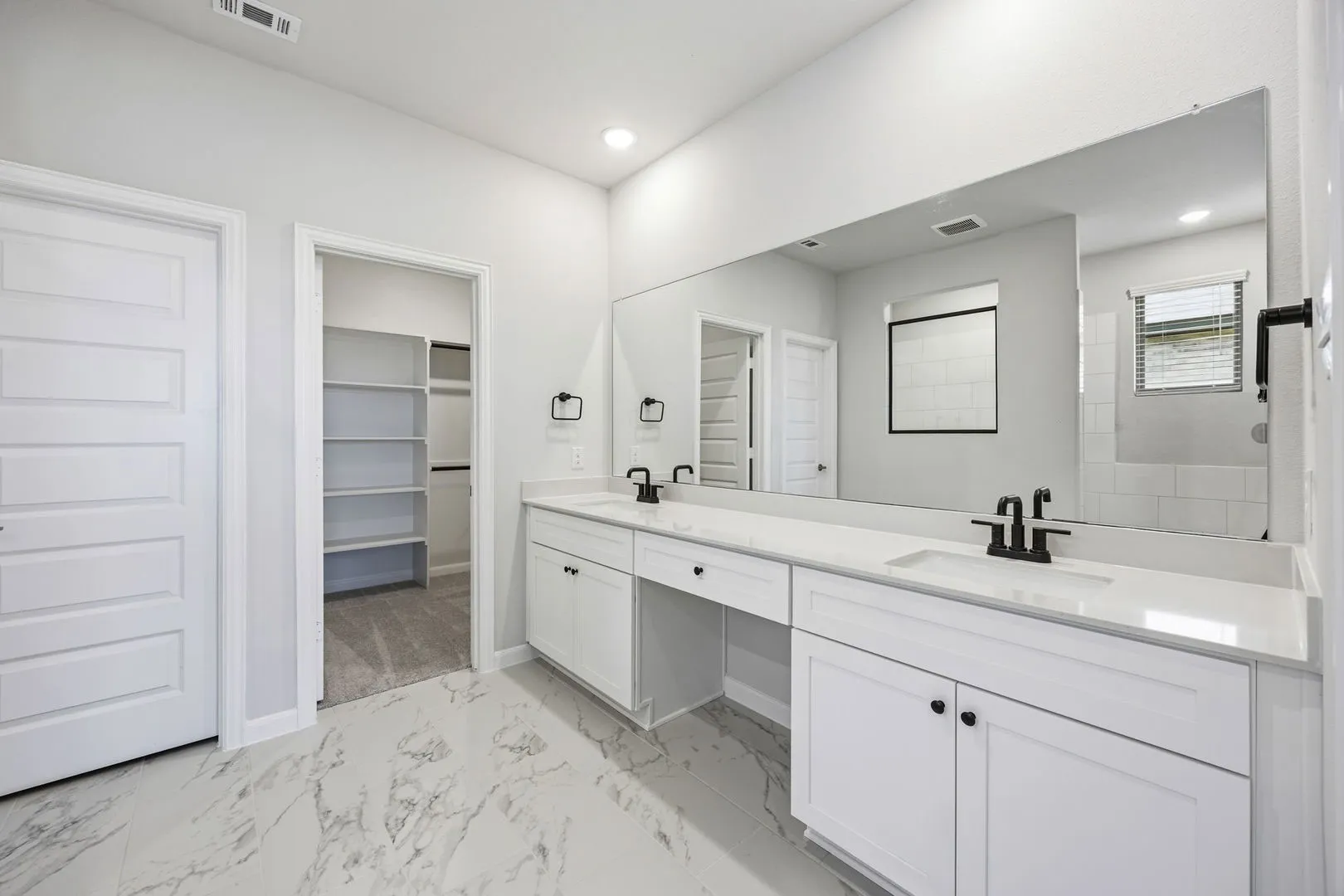 25-web-or-mls-1506-red-clover-ave