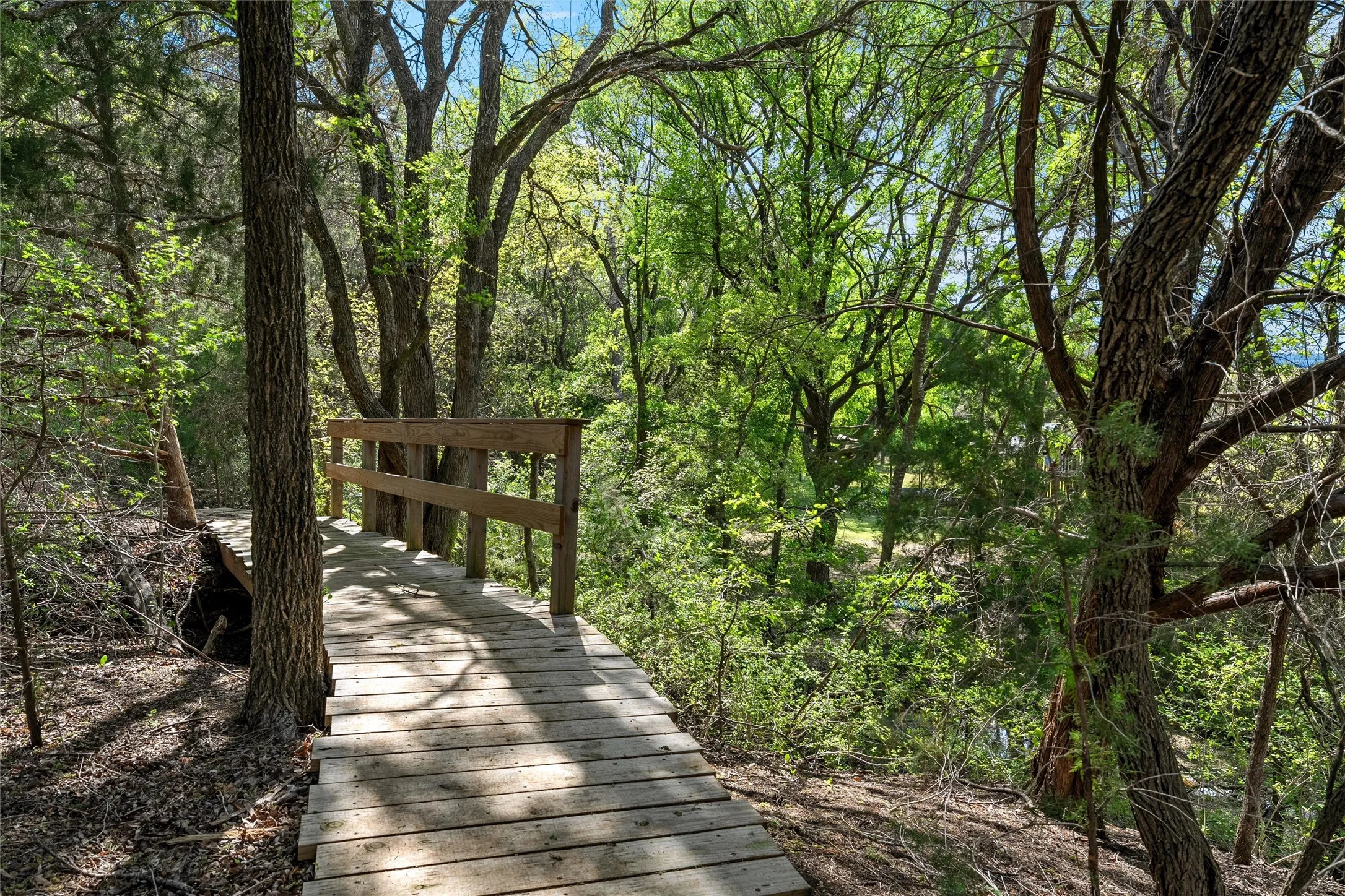 Single Family Residence For Sale in Mc Lennan County , 14690 Chapel Road, Lorena, Texas 76655, 5 Bedroom, 6 Bathroom, 3 Garage spaces, 5,639 Sqft, built in 2017, mls#21221985, Real Estate Agent in Lorena, Homes For Sale in Mc Lennan county, Homes For Sale in Lorena, Realtor in Lorena Texas, Real Estate Brokerage Independent Realty Texas, Luminita Cordes Realtor