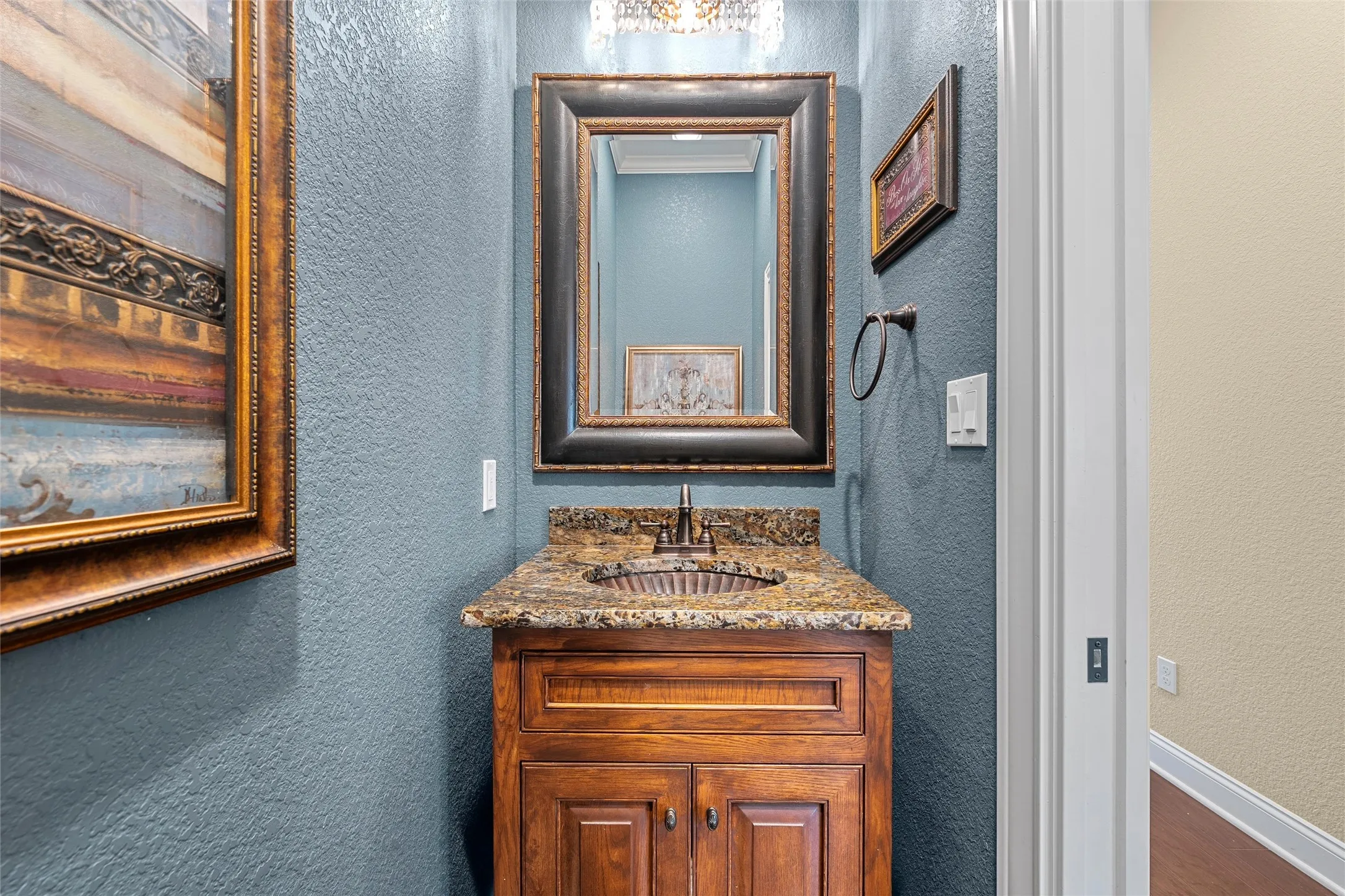 Single Family Residence For Sale in Mc Lennan County , 14690 Chapel Road, Lorena, Texas 76655, 5 Bedroom, 6 Bathroom, 3 Garage spaces, 5,639 Sqft, built in 2017, mls#21221985, Real Estate Agent in Lorena, Homes For Sale in Mc Lennan county, Homes For Sale in Lorena, Realtor in Lorena Texas, Real Estate Brokerage Independent Realty Texas, Luminita Cordes Realtor