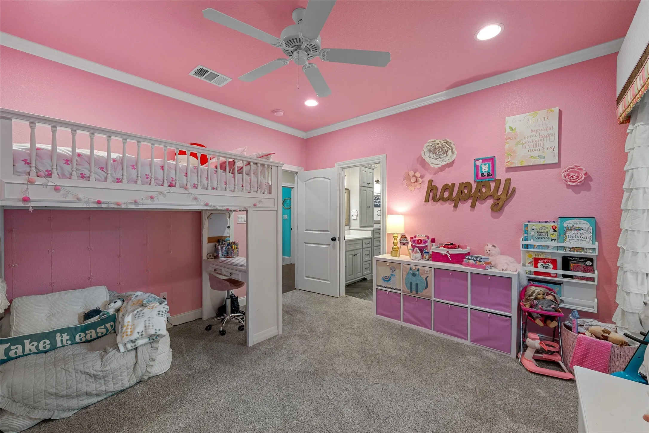 Single Family Residence For Sale in Mc Lennan County , 14690 Chapel Road, Lorena, Texas 76655, 5 Bedroom, 6 Bathroom, 3 Garage spaces, 5,639 Sqft, built in 2017, mls#21221985, Real Estate Agent in Lorena, Homes For Sale in Mc Lennan county, Homes For Sale in Lorena, Realtor in Lorena Texas, Real Estate Brokerage Independent Realty Texas, Luminita Cordes Realtor