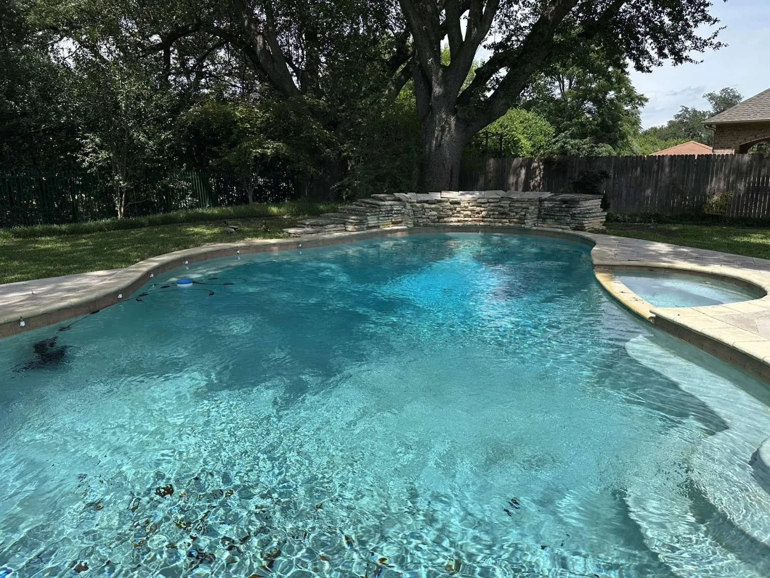 Single Family Residence For Sale in Dallas County , 5321 Bent Tree Drive, Dallas, Texas 75248, 4 Bedroom, 4 Bathroom, 2 Garage spaces, 4,550 Sqft, built in 1979, Preowned, mls#21223320, Real Estate Agent in Dallas, Homes For Sale in Dallas county, Homes For Sale in Dallas, Realtor in Dallas Texas, Real Estate Brokerage Independent Realty Texas, Luminita Cordes Realtor