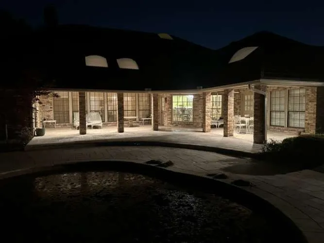 Single Family Residence For Sale in Dallas County , 5321 Bent Tree Drive, Dallas, Texas 75248, 4 Bedroom, 4 Bathroom, 2 Garage spaces, 4,550 Sqft, built in 1979, Preowned, mls#21223320, Real Estate Agent in Dallas, Homes For Sale in Dallas county, Homes For Sale in Dallas, Realtor in Dallas Texas, Real Estate Brokerage Independent Realty Texas, Luminita Cordes Realtor