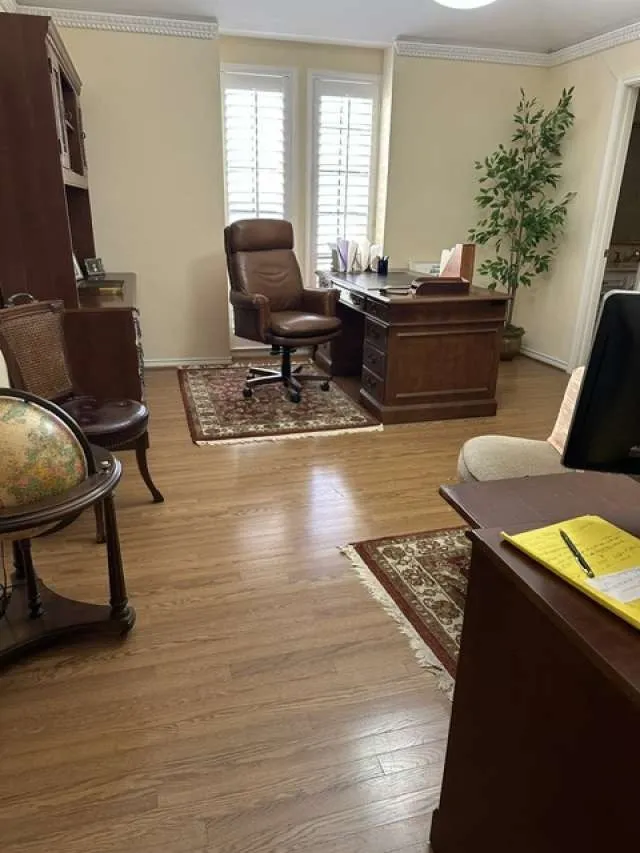 Single Family Residence For Sale in Dallas County , 5321 Bent Tree Drive, Dallas, Texas 75248, 4 Bedroom, 4 Bathroom, 2 Garage spaces, 4,550 Sqft, built in 1979, Preowned, mls#21223320, Real Estate Agent in Dallas, Homes For Sale in Dallas county, Homes For Sale in Dallas, Realtor in Dallas Texas, Real Estate Brokerage Independent Realty Texas, Luminita Cordes Realtor