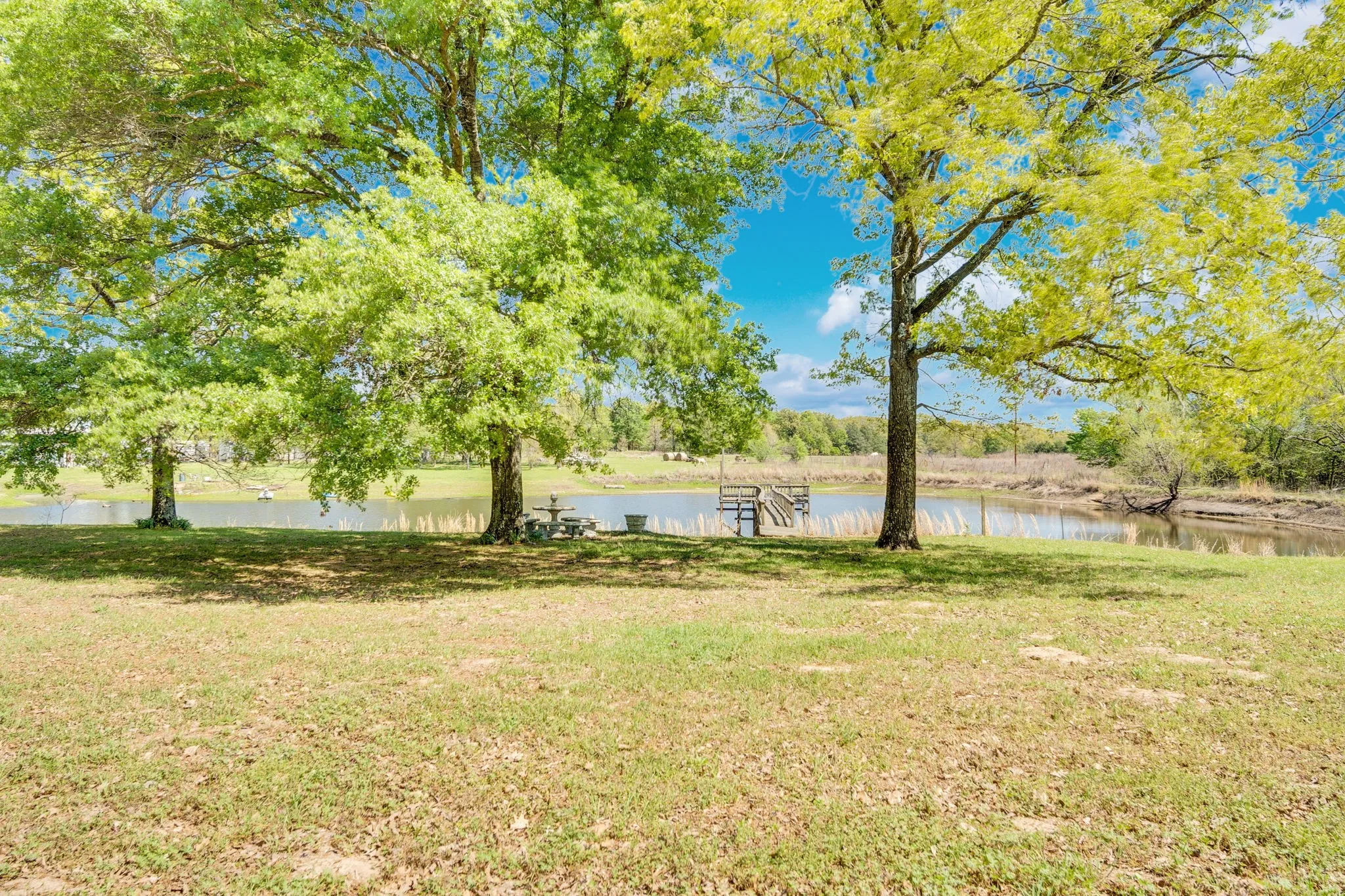 Mobile Home For Sale in Rains County , 321 Rs County Road 3310, Emory, Texas 75440, 3 Bedroom, 2 Bathroom, 2 Garage spaces, 1,740 Sqft, built in 1992, Preowned, mls#21220988, Real Estate Agent in Emory, Homes For Sale in Rains county, Homes For Sale in Emory, Realtor in Emory Texas, Real Estate Brokerage Independent Realty Texas, Luminita Cordes Realtor
