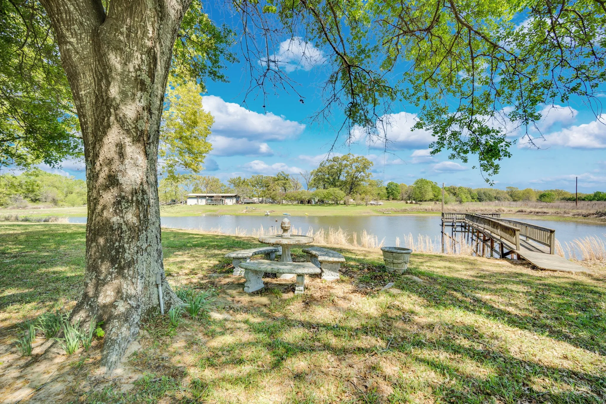 Mobile Home For Sale in Rains County , 321 Rs County Road 3310, Emory, Texas 75440, 3 Bedroom, 2 Bathroom, 2 Garage spaces, 1,740 Sqft, built in 1992, Preowned, mls#21220988, Real Estate Agent in Emory, Homes For Sale in Rains county, Homes For Sale in Emory, Realtor in Emory Texas, Real Estate Brokerage Independent Realty Texas, Luminita Cordes Realtor
