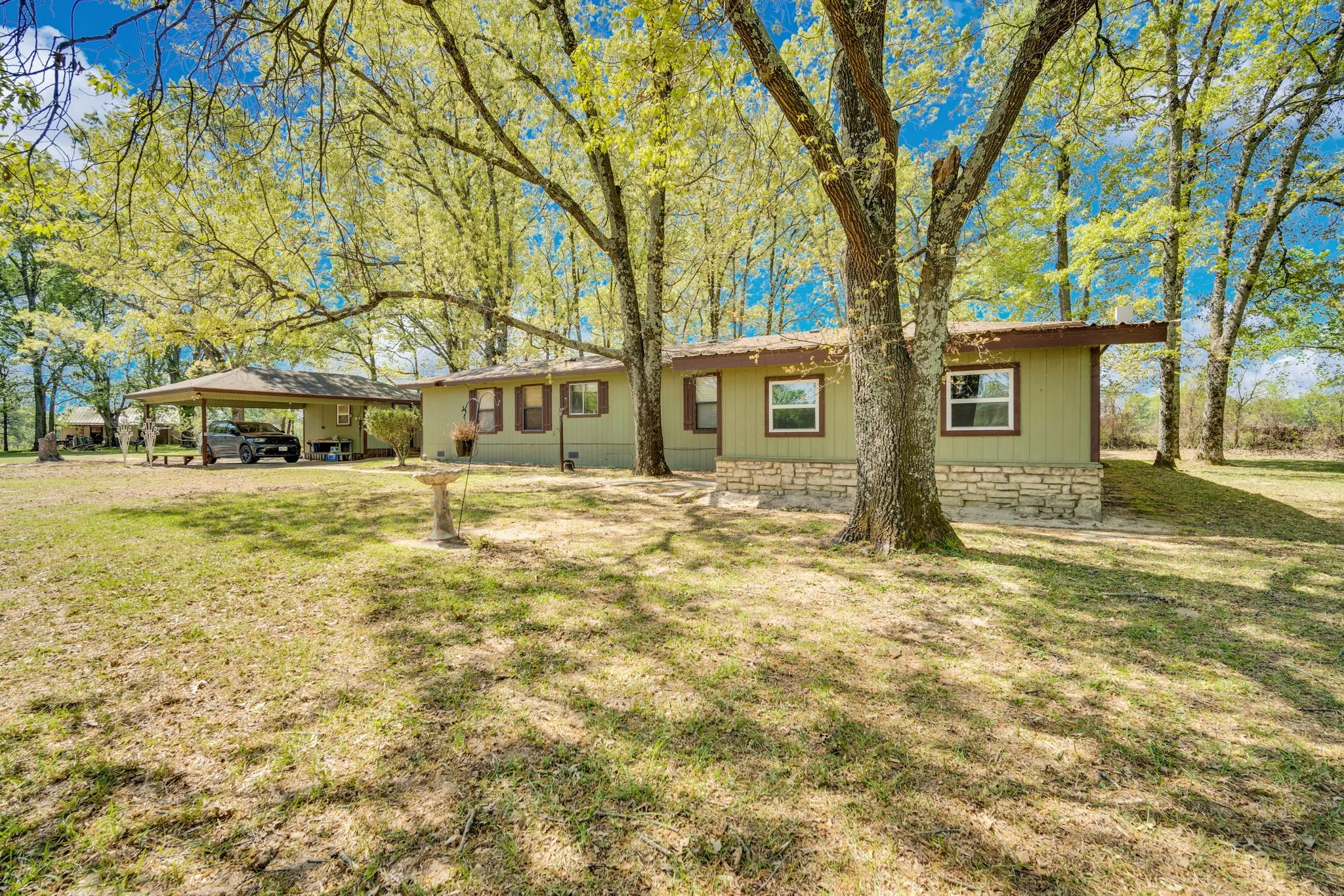Mobile Home For Sale in Rains County , 321 Rs County Road 3310, Emory, Texas 75440, 3 Bedroom, 2 Bathroom, 2 Garage spaces, 1,740 Sqft, built in 1992, Preowned, mls#21220988, Real Estate Agent in Emory, Homes For Sale in Rains county, Homes For Sale in Emory, Realtor in Emory Texas, Real Estate Brokerage Independent Realty Texas, Luminita Cordes Realtor