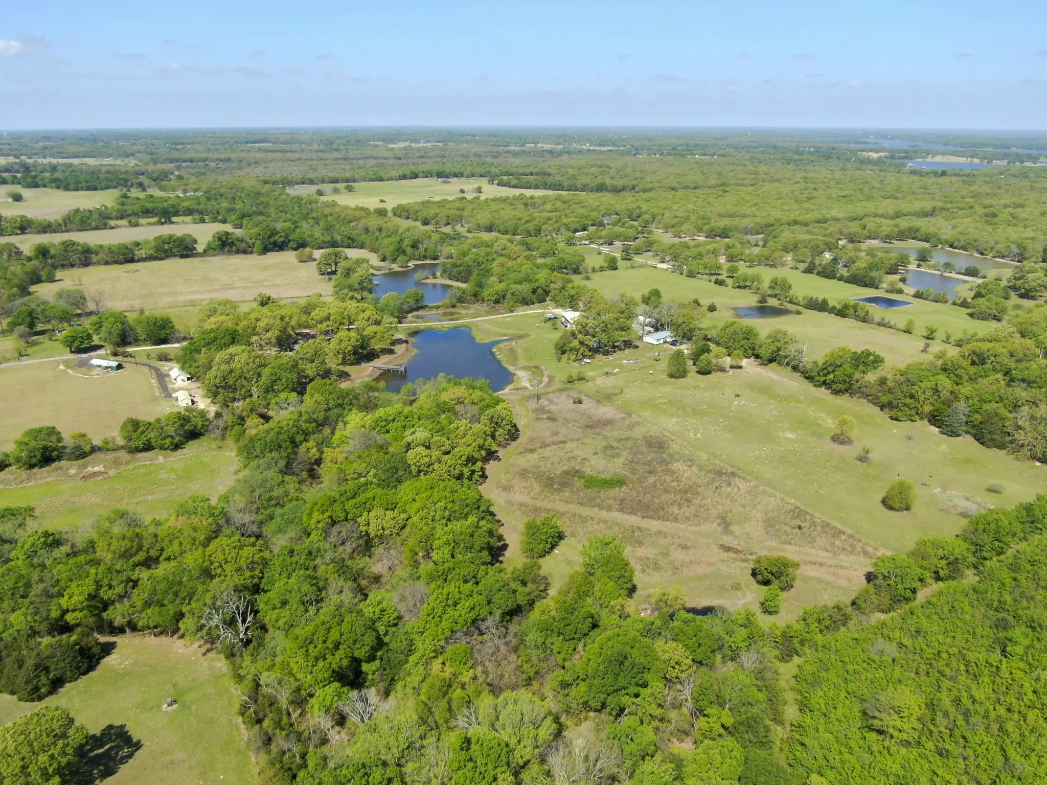Mobile Home For Sale in Rains County , 321 Rs County Road 3310, Emory, Texas 75440, 3 Bedroom, 2 Bathroom, 2 Garage spaces, 1,740 Sqft, built in 1992, Preowned, mls#21220988, Real Estate Agent in Emory, Homes For Sale in Rains county, Homes For Sale in Emory, Realtor in Emory Texas, Real Estate Brokerage Independent Realty Texas, Luminita Cordes Realtor