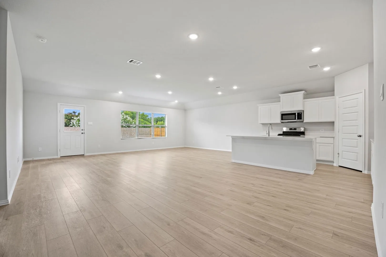 6-web-or-mls-509-hickory-rdg-dr
