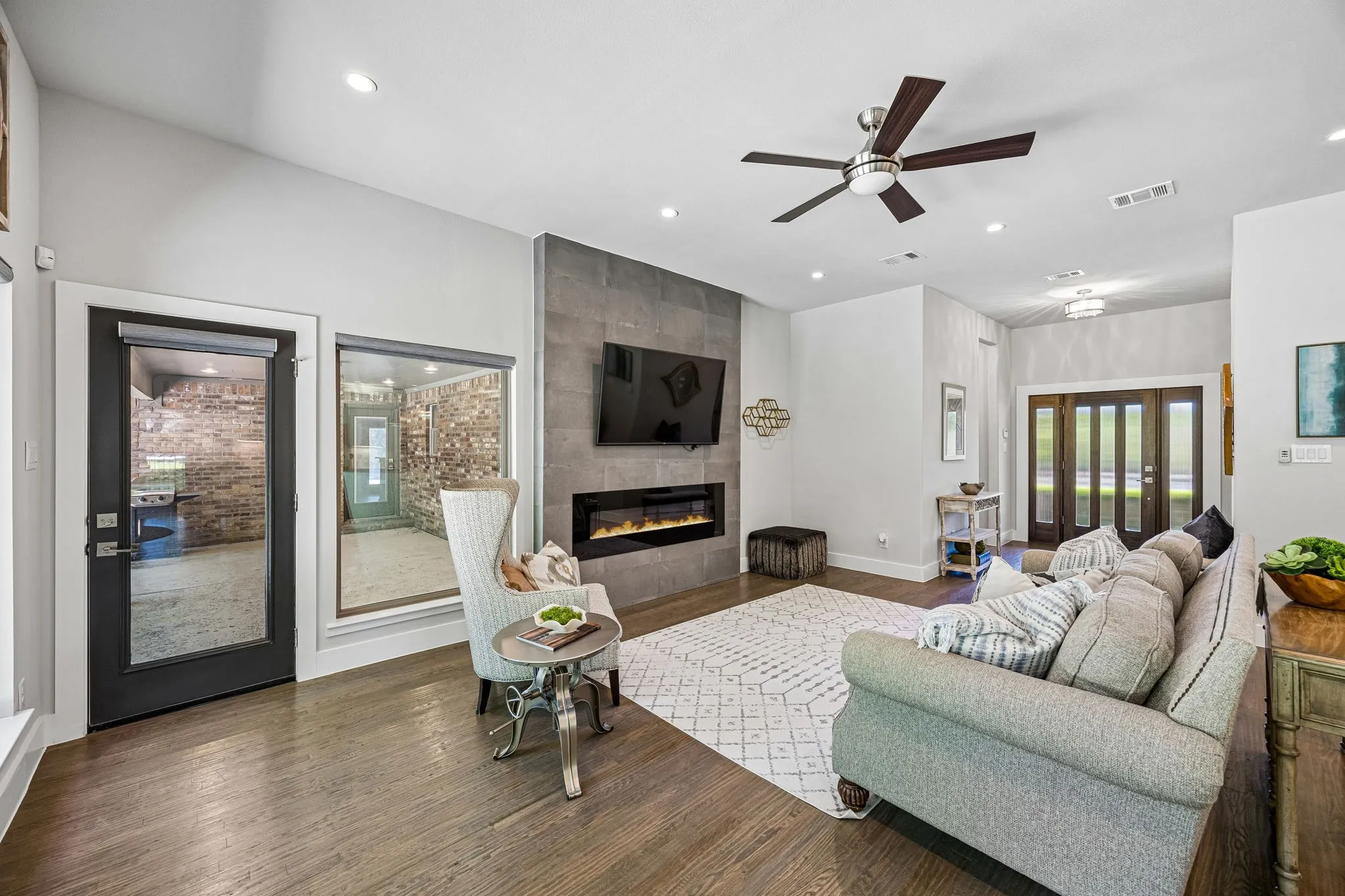 Single Family Residence For Sale in Collin County , 732 Creek Valley Court, Allen, Texas 75002, 4 Bedroom, 4 Bathroom, 2 Garage spaces, 2,893 Sqft, built in 1974, Preowned, mls#21223408, Real Estate Agent in Allen, Homes For Sale in Collin county, Homes For Sale in Allen, Realtor in Allen Texas, Real Estate Brokerage Independent Realty Texas, Luminita Cordes Realtor