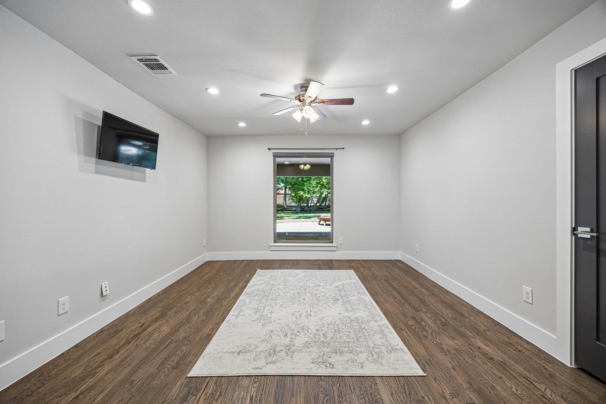 Single Family Residence For Sale in Collin County , 732 Creek Valley Court, Allen, Texas 75002, 4 Bedroom, 4 Bathroom, 2 Garage spaces, 2,893 Sqft, built in 1974, Preowned, mls#21223408, Real Estate Agent in Allen, Homes For Sale in Collin county, Homes For Sale in Allen, Realtor in Allen Texas, Real Estate Brokerage Independent Realty Texas, Luminita Cordes Realtor