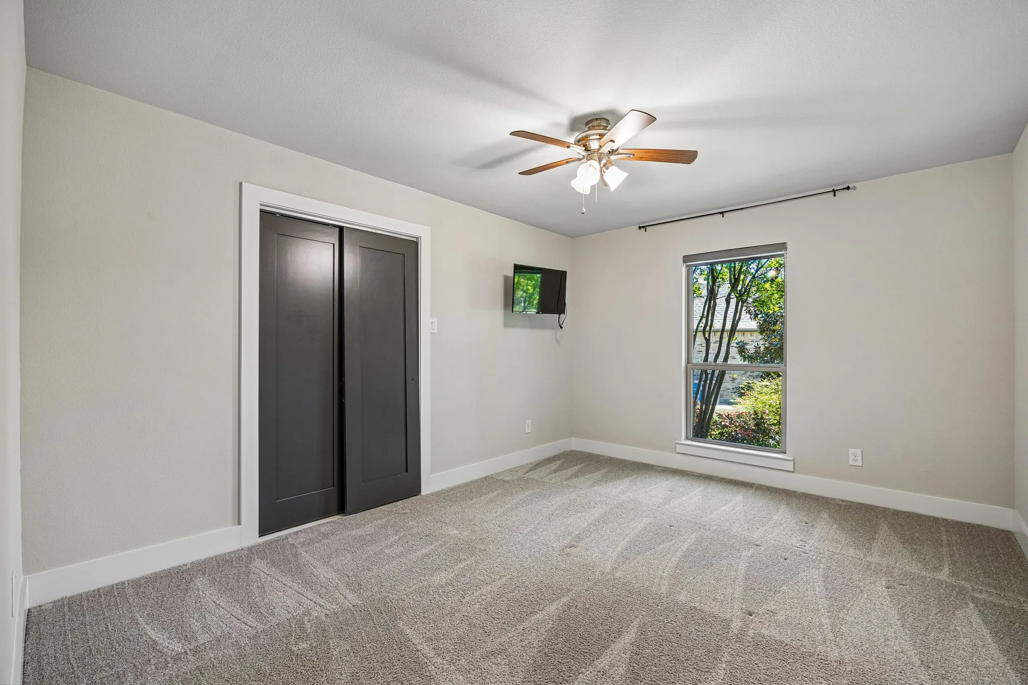 Single Family Residence For Sale in Collin County , 732 Creek Valley Court, Allen, Texas 75002, 4 Bedroom, 4 Bathroom, 2 Garage spaces, 2,893 Sqft, built in 1974, Preowned, mls#21223408, Real Estate Agent in Allen, Homes For Sale in Collin county, Homes For Sale in Allen, Realtor in Allen Texas, Real Estate Brokerage Independent Realty Texas, Luminita Cordes Realtor