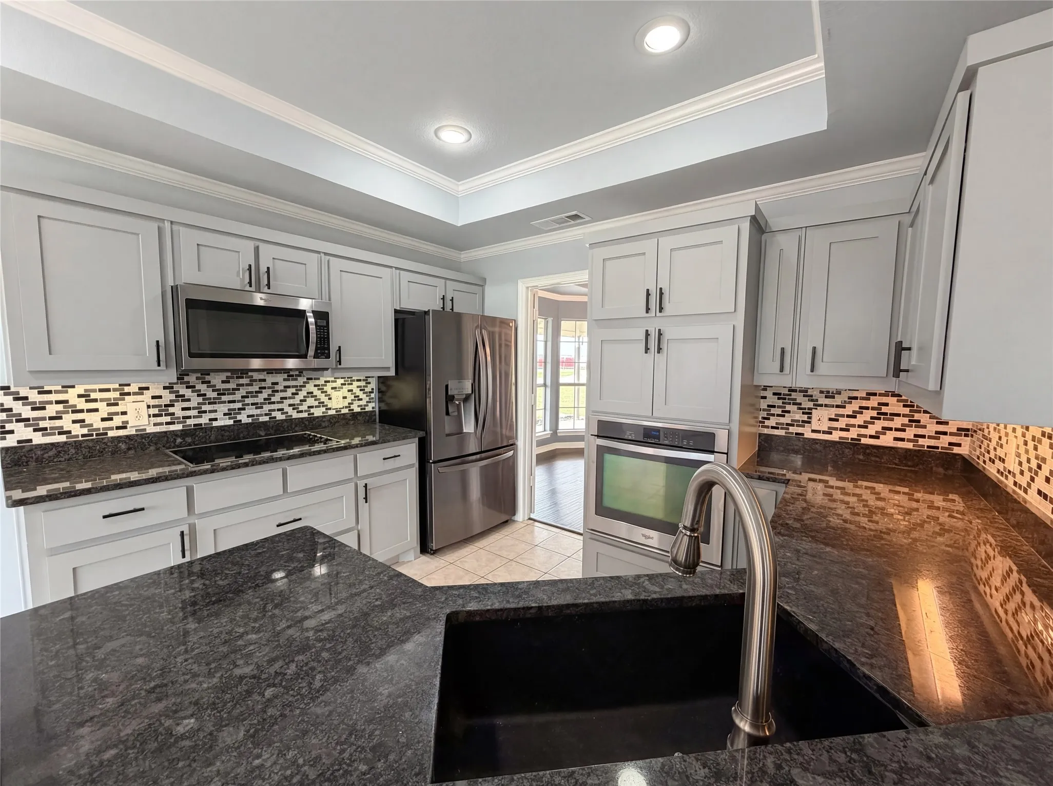 Single Family Residence For Sale in Ellis County , 4014 Fm 664, Waxahachie, Texas 75167, 3 Bedroom, 2 Bathroom, 2 Garage spaces, 2,163 Sqft, built in 1998, Preowned, mls#21223479, Real Estate Agent in Waxahachie, Homes For Sale in Ellis county, Homes For Sale in Waxahachie, Realtor in Waxahachie Texas, Real Estate Brokerage Independent Realty Texas, Luminita Cordes Realtor