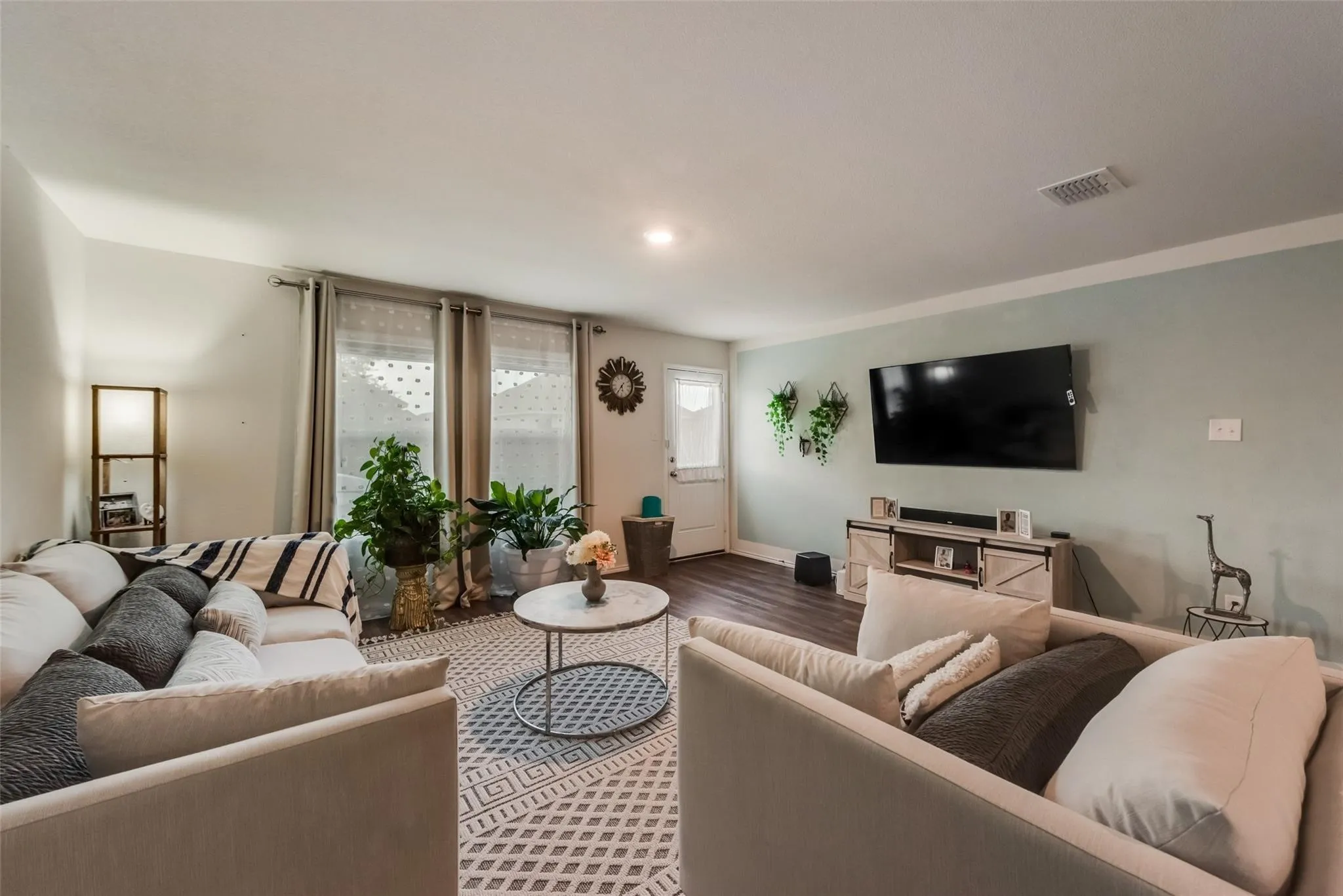 Single Family Residence For Sale in Collin County , 1602 Stonefield Drive, Anna, Texas 75409, 3 Bedroom, 2 Bathroom, 2 Garage spaces, 1,516 Sqft, built in 2020, Preowned, mls#21223493, Real Estate Agent in Anna, Homes For Sale in Collin county, Homes For Sale in Anna, Realtor in Anna Texas, Real Estate Brokerage Independent Realty Texas, Luminita Cordes Realtor