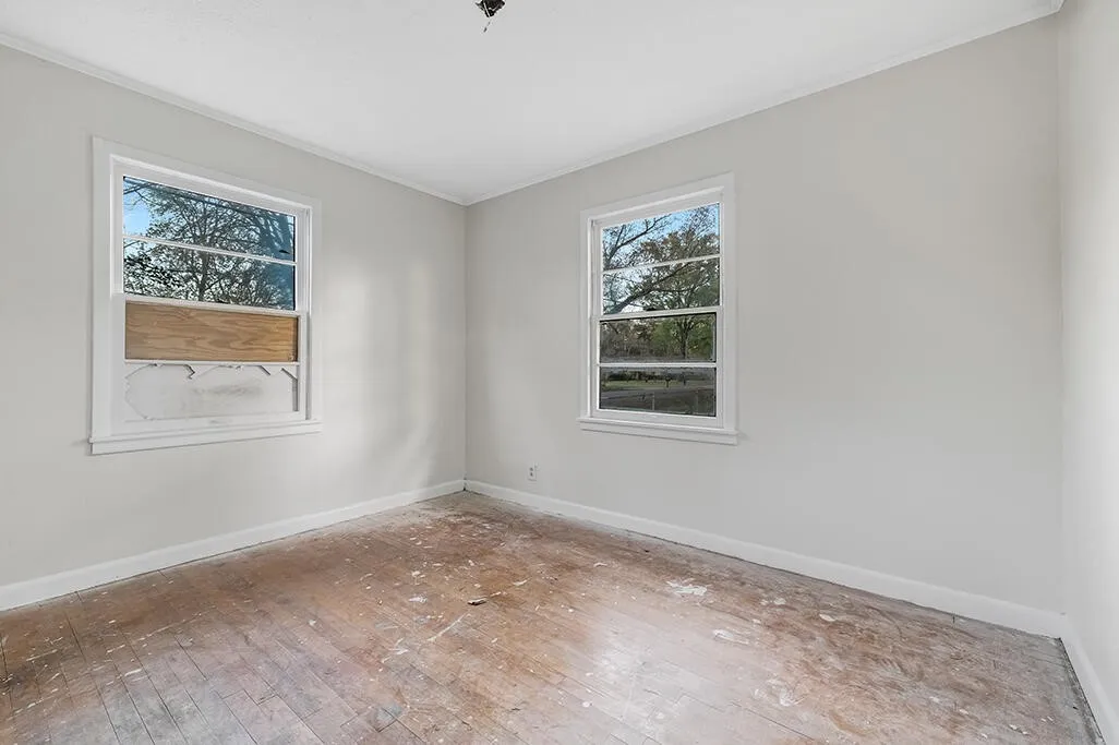 Single Family Residence For Sale in Bowie County , 3001 Mason Street, Texarkana, Texas 75501, 3 Bedrooms, 1 Bathroom, Garage spaces, 1,377 Sqft, built in 1970, Price $117,000, mls#21223545, Real Estate Agent in Texarkana, Homes For Sale in Bowie county, Homes For Sale in Texarkana, Realtor in Texarkana Texas, Real Estate Brokerage Independent Realty Texas, Luminita Cordes Realtor