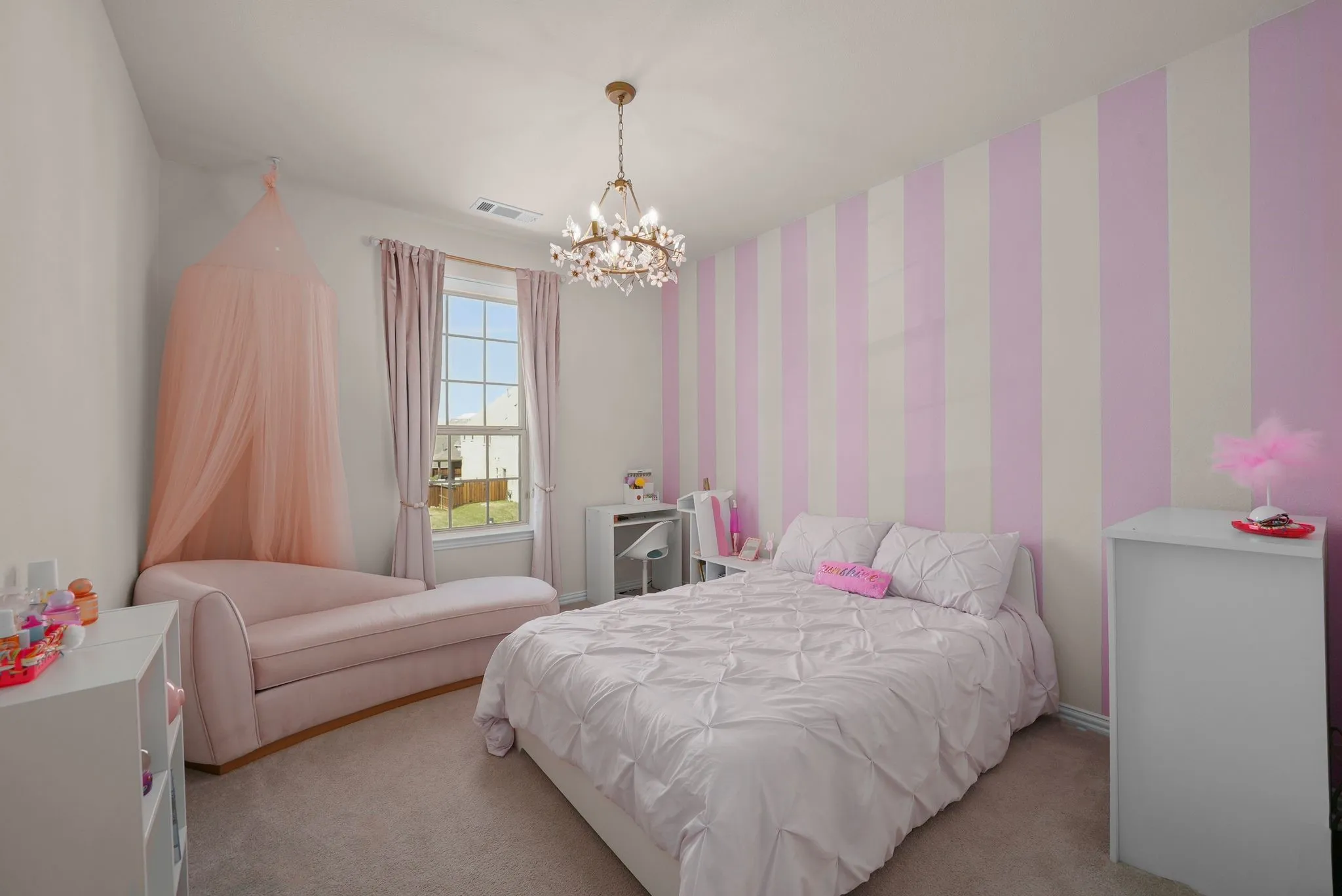 Single Family Residence For Sale in Denton County , 2353 Flat Creek Road, Frisco, Texas 75036, 5 Bedroom, 5 Bathroom, 3 Garage spaces, 4,409 Sqft, built in 2018, Preowned, mls#21219181, Real Estate Agent in Frisco, Homes For Sale in Denton county, Homes For Sale in Frisco, Realtor in Frisco Texas, Real Estate Brokerage Independent Realty Texas, Luminita Cordes Realtor