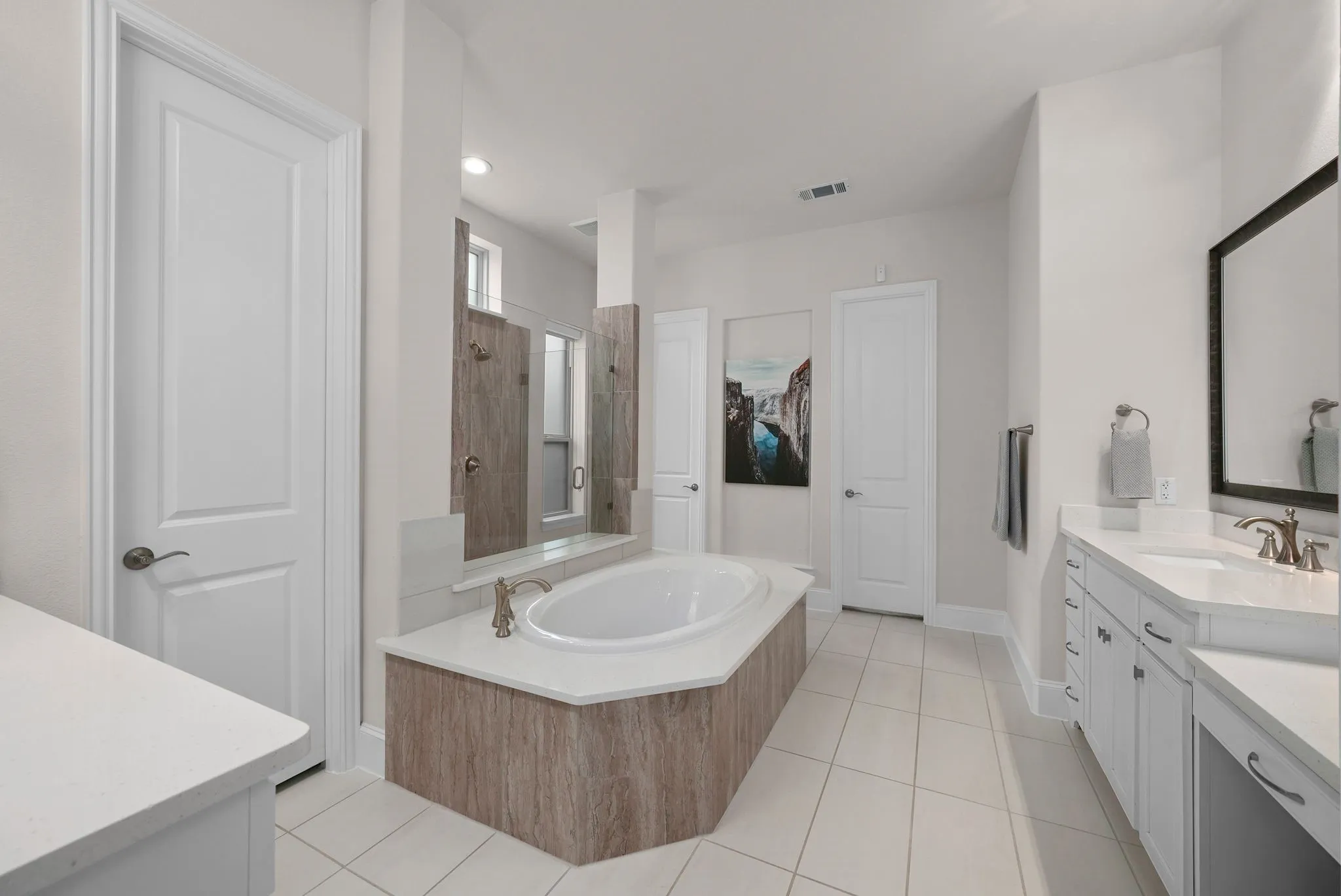Single Family Residence For Sale in Denton County , 2353 Flat Creek Road, Frisco, Texas 75036, 5 Bedroom, 5 Bathroom, 3 Garage spaces, 4,409 Sqft, built in 2018, Preowned, mls#21219181, Real Estate Agent in Frisco, Homes For Sale in Denton county, Homes For Sale in Frisco, Realtor in Frisco Texas, Real Estate Brokerage Independent Realty Texas, Luminita Cordes Realtor