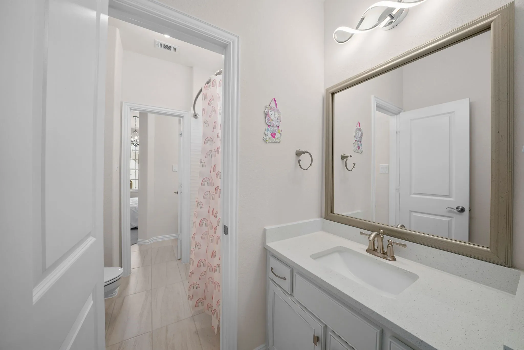 Single Family Residence For Sale in Denton County , 2353 Flat Creek Road, Frisco, Texas 75036, 5 Bedroom, 5 Bathroom, 3 Garage spaces, 4,409 Sqft, built in 2018, Preowned, mls#21219181, Real Estate Agent in Frisco, Homes For Sale in Denton county, Homes For Sale in Frisco, Realtor in Frisco Texas, Real Estate Brokerage Independent Realty Texas, Luminita Cordes Realtor