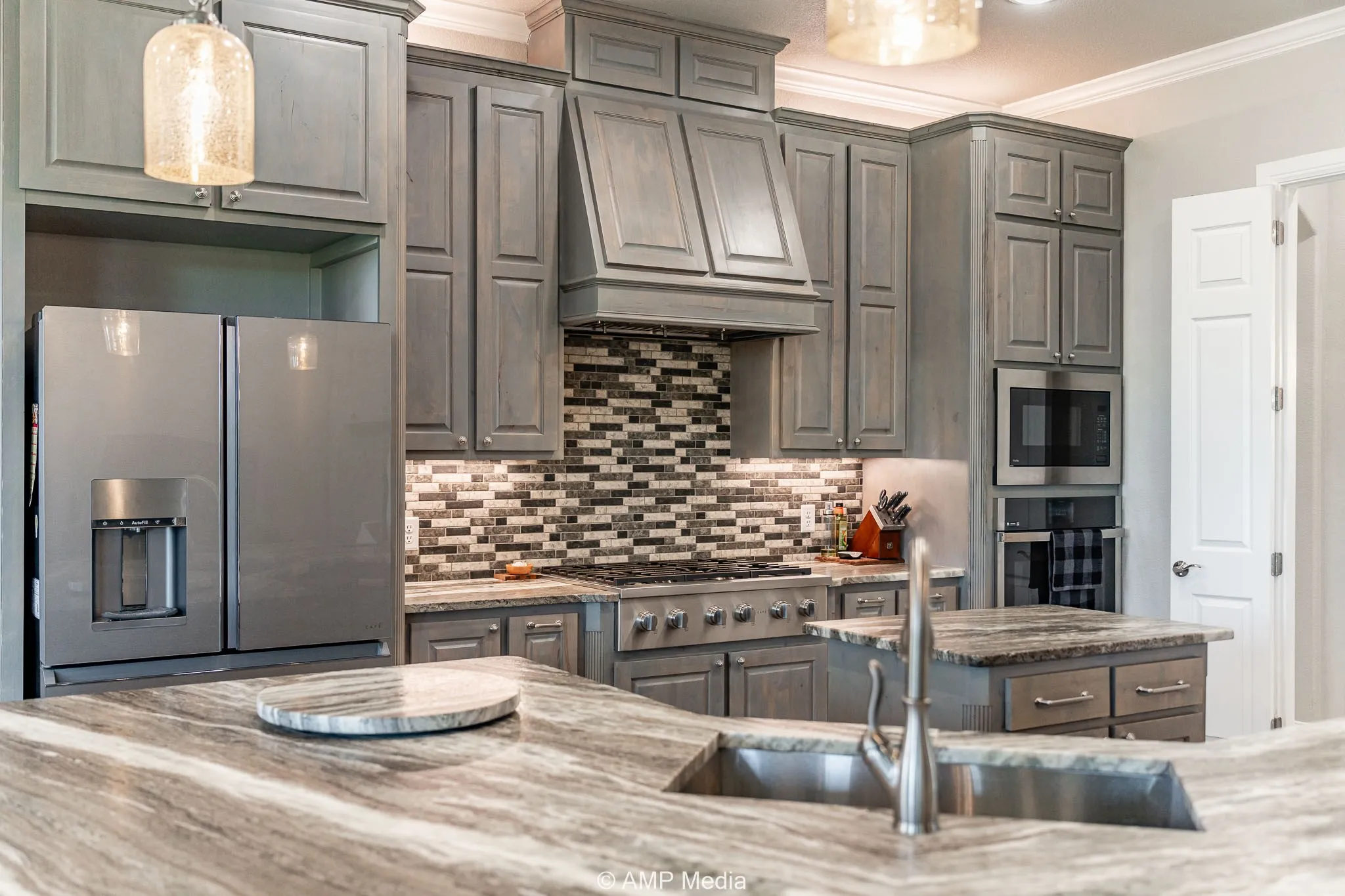 Single Family Residence For Sale in Parker County , 408 Lake Arbor Drive, Weatherford, Texas 76088, 4 Bedrooms, 3 Bathrooms, 2 Garage spaces, 2,856 Sqft, built in 2022, Price $649,900, mls#21223615, Real Estate Agent in Weatherford, Homes For Sale in Parker county, Homes For Sale in Weatherford, Realtor in Weatherford Texas, Real Estate Brokerage Independent Realty Texas, Luminita Cordes Realtor