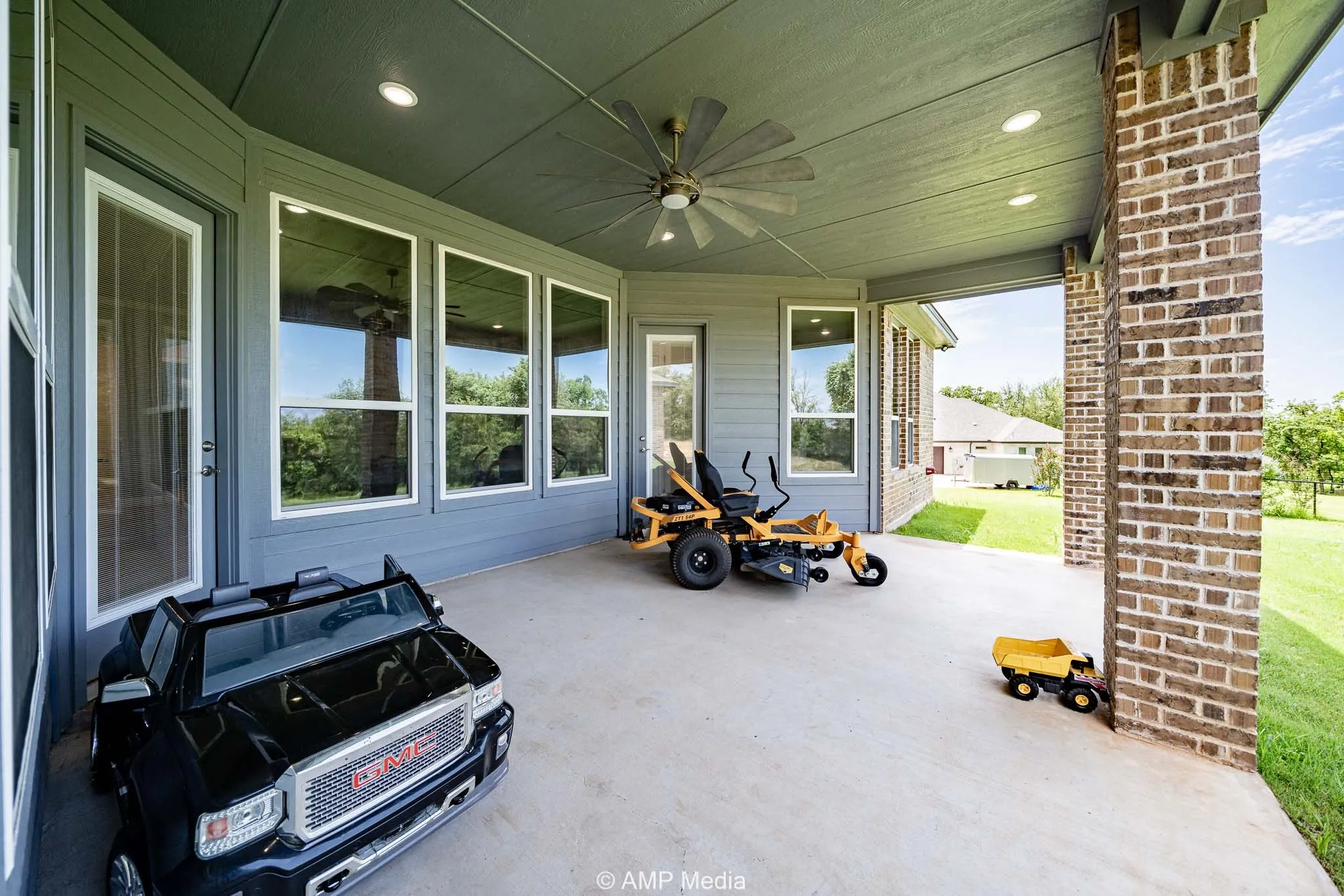 Single Family Residence For Sale in Parker County , 408 Lake Arbor Drive, Weatherford, Texas 76088, 4 Bedrooms, 3 Bathrooms, 2 Garage spaces, 2,856 Sqft, built in 2022, Price $649,900, mls#21223615, Real Estate Agent in Weatherford, Homes For Sale in Parker county, Homes For Sale in Weatherford, Realtor in Weatherford Texas, Real Estate Brokerage Independent Realty Texas, Luminita Cordes Realtor
