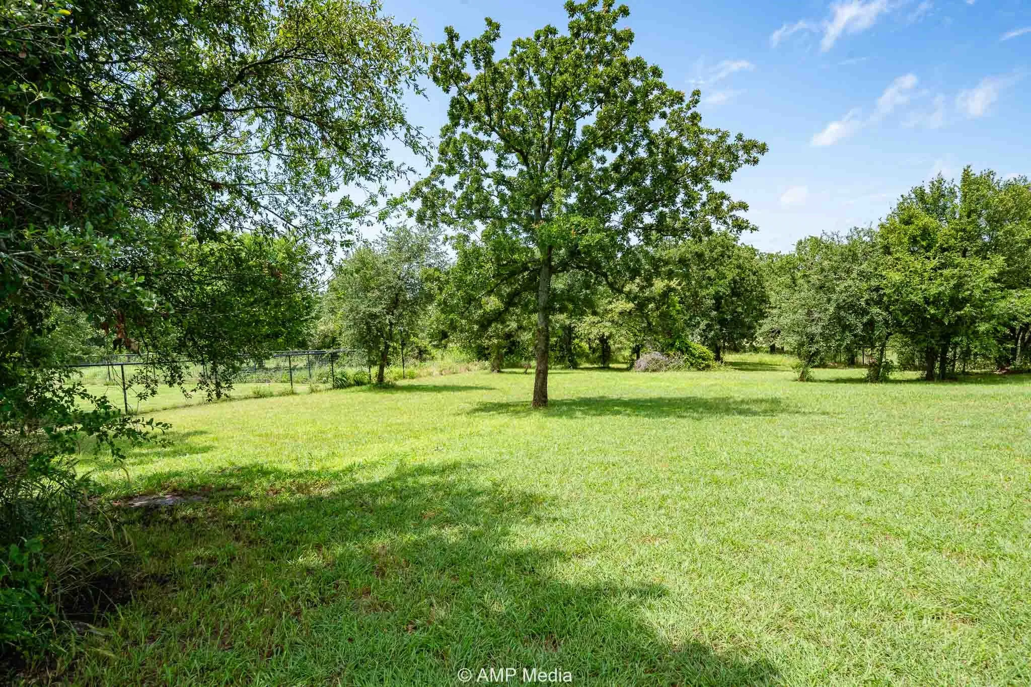 Single Family Residence For Sale in Parker County , 408 Lake Arbor Drive, Weatherford, Texas 76088, 4 Bedrooms, 3 Bathrooms, 2 Garage spaces, 2,856 Sqft, built in 2022, Price $649,900, mls#21223615, Real Estate Agent in Weatherford, Homes For Sale in Parker county, Homes For Sale in Weatherford, Realtor in Weatherford Texas, Real Estate Brokerage Independent Realty Texas, Luminita Cordes Realtor