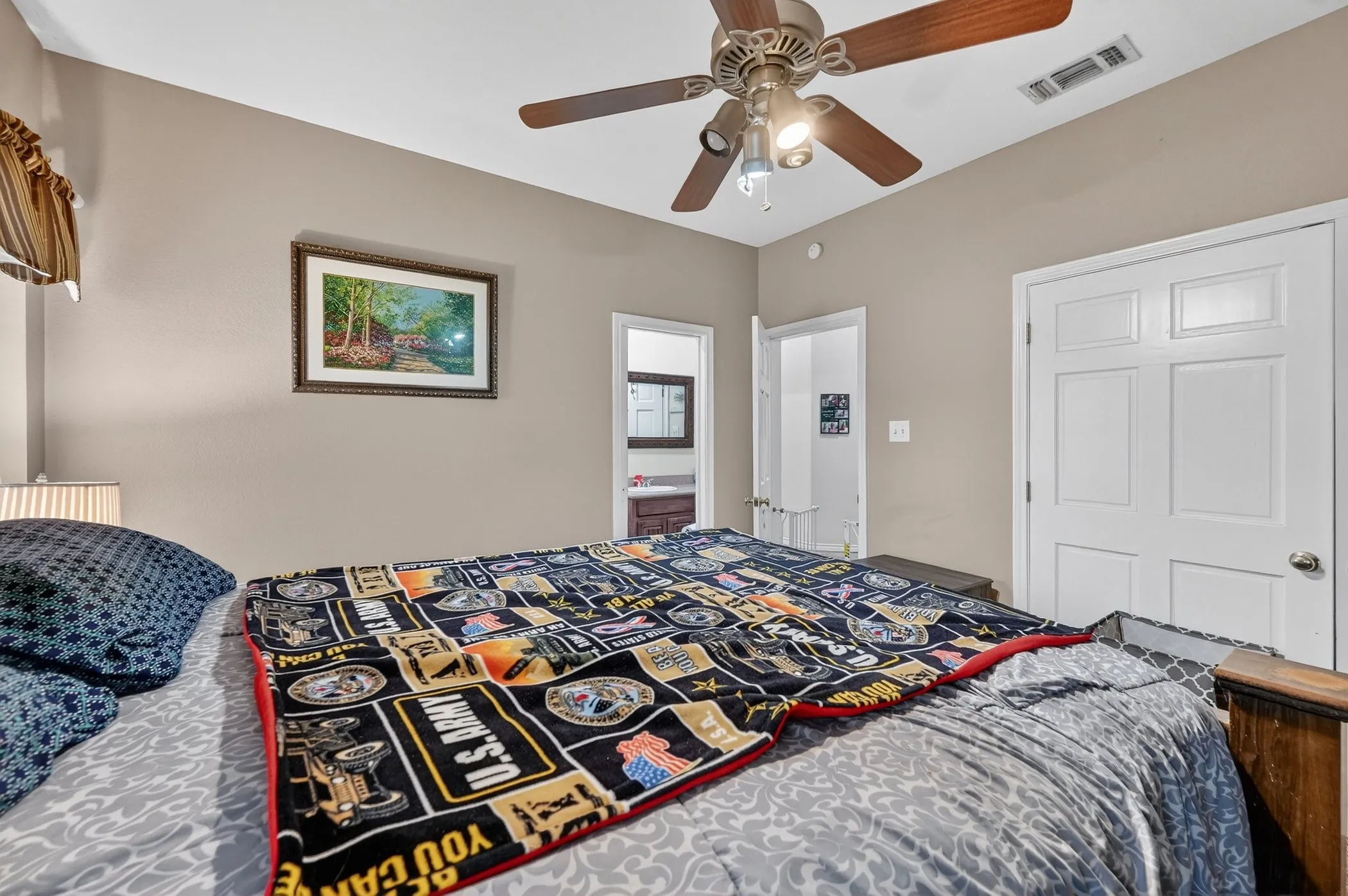 Single Family Residence For Sale in Ellis County , 4851 Stout Road, Midlothian, Texas 76065, 4 Bedroom, 4 Bathroom, 2 Garage spaces, 3,158 Sqft, built in 2001, mls#21223222, Real Estate Agent in Midlothian, Homes For Sale in Ellis county, Homes For Sale in Midlothian, Realtor in Midlothian Texas, Real Estate Brokerage Independent Realty Texas, Luminita Cordes Realtor